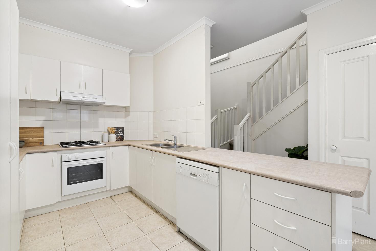 10/14-16 Bowen Road, Doncaster East, VIC 3109, Doncaster East - Thumbnail 3
