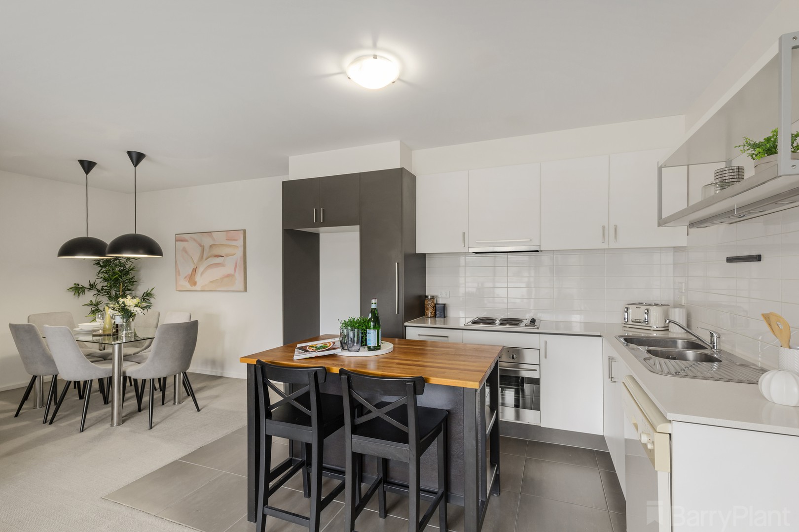 10/15-17 New Street, Ringwood, VIC 3134, Ringwood - Thumbnail 2