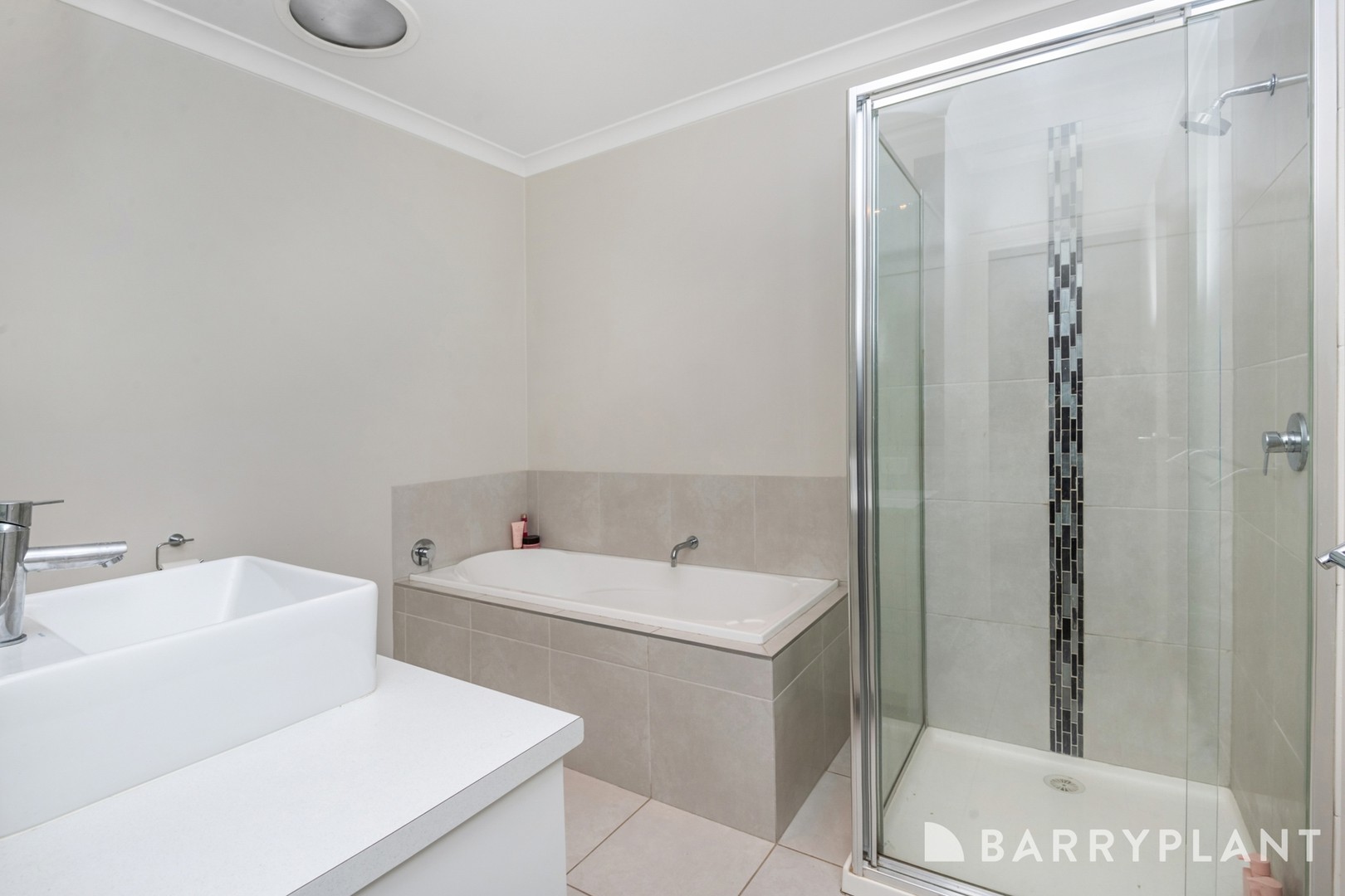 10/18A Emmett Street, Golden Square, VIC 3555, Golden Square - Thumbnail 3