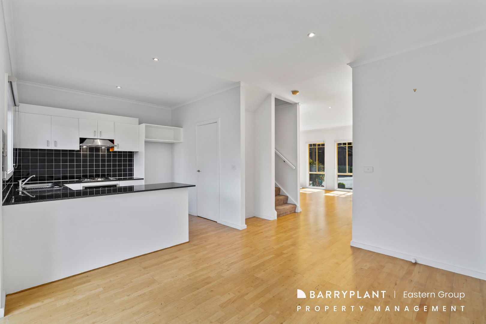 10/19 Earls Court, Wantirna South, VIC 3152, Wantirna South - Thumbnail 2