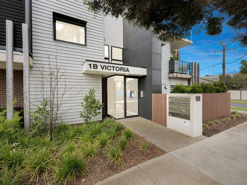 10/1B Victoria Street, Rippleside, VIC 3215 - Image - 11/12/2025