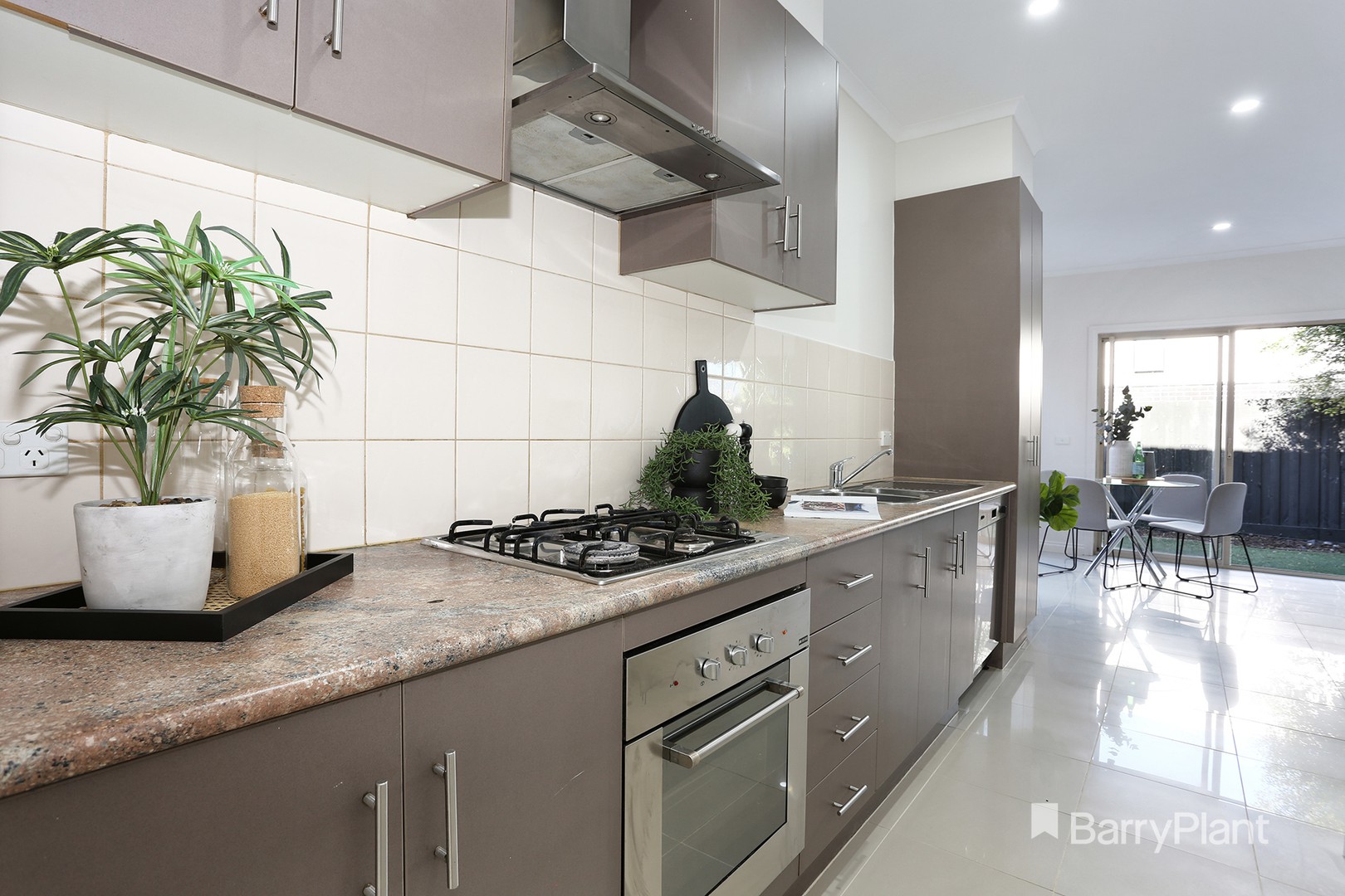 10/3-7 Nerissa GroveOak Park, VIC 3046, Oak Park - Thumbnail 3