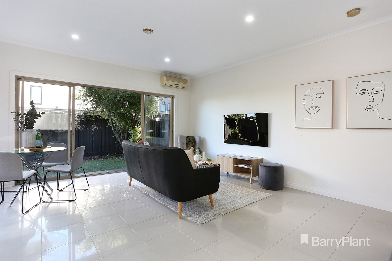10/3-7 Nerissa GroveOak Park, VIC 3046, Oak Park - Thumbnail 5