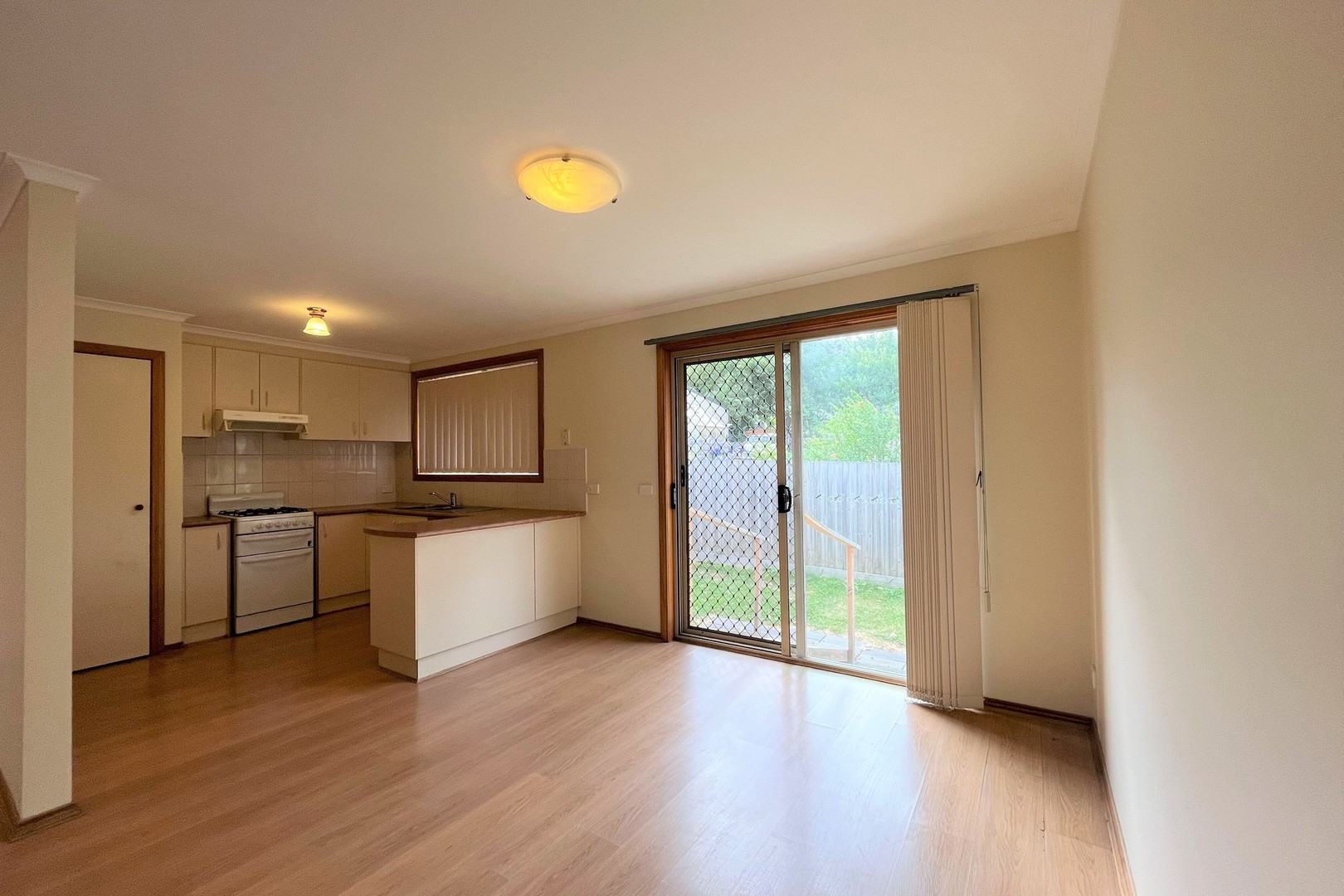 10/3 Gumleaf Place, Drouin, VIC 3818, Drouin - Thumbnail 4