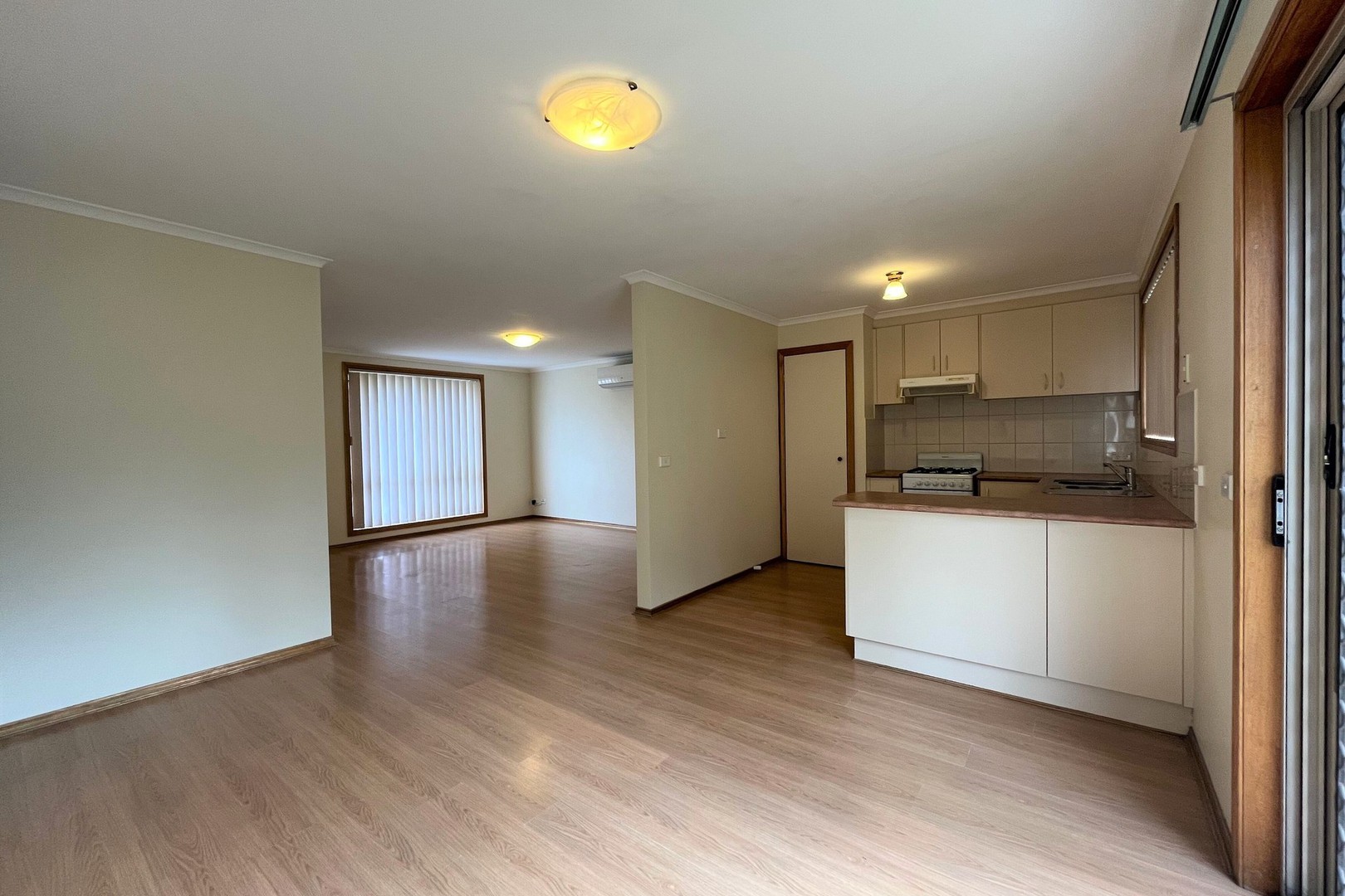10/3 Gumleaf Place, Drouin, VIC 3818, Drouin - Thumbnail 6