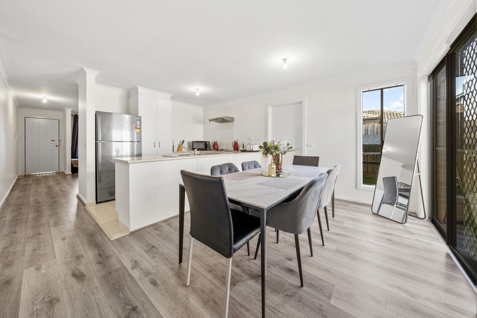 10/4 Austin Place, Melton South, VIC 3338, Melton South - Thumbnail 4