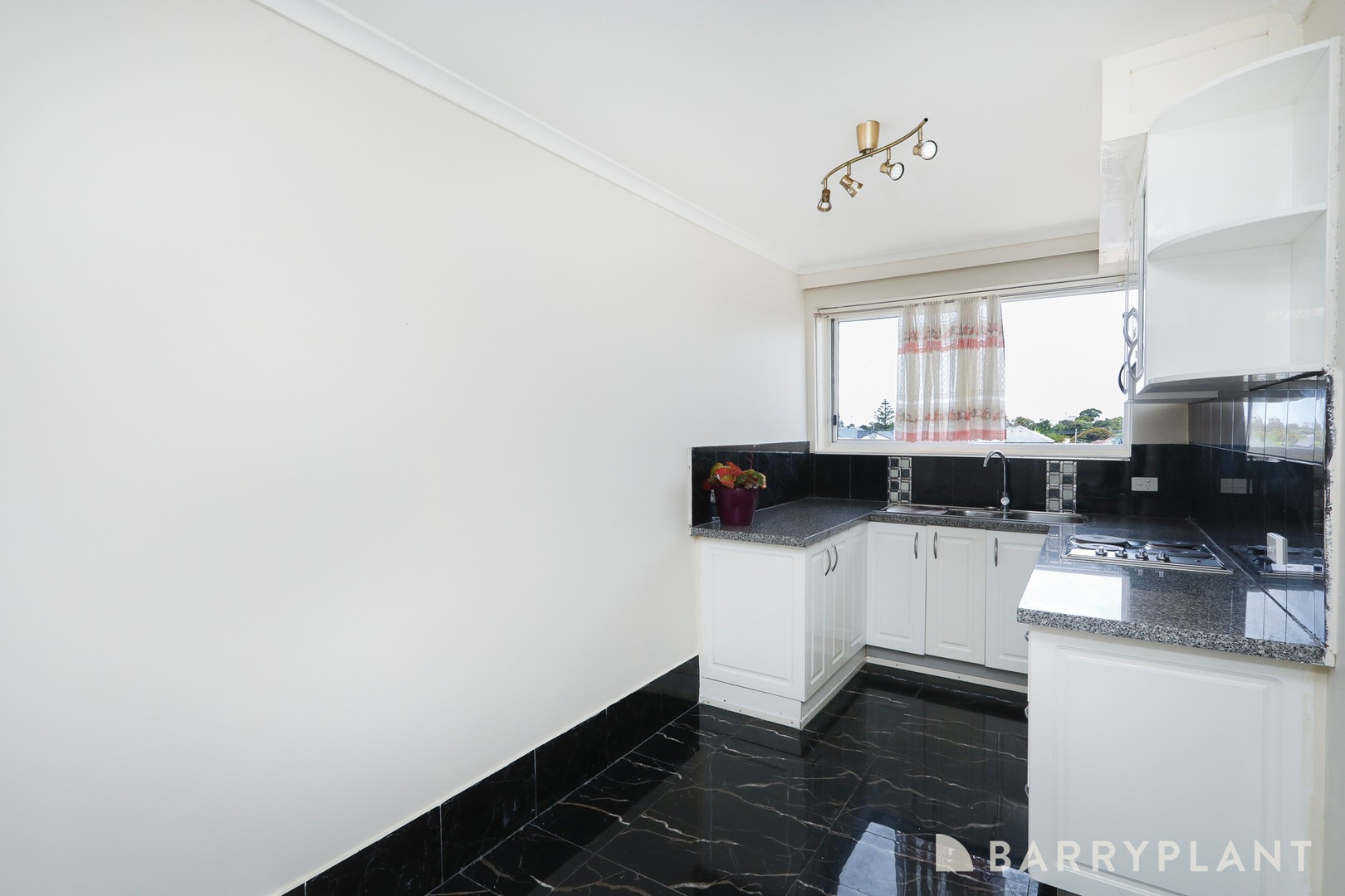 10/437 Ballarat Road, Sunshine, VIC 3020, Sunshine - Thumbnail 6