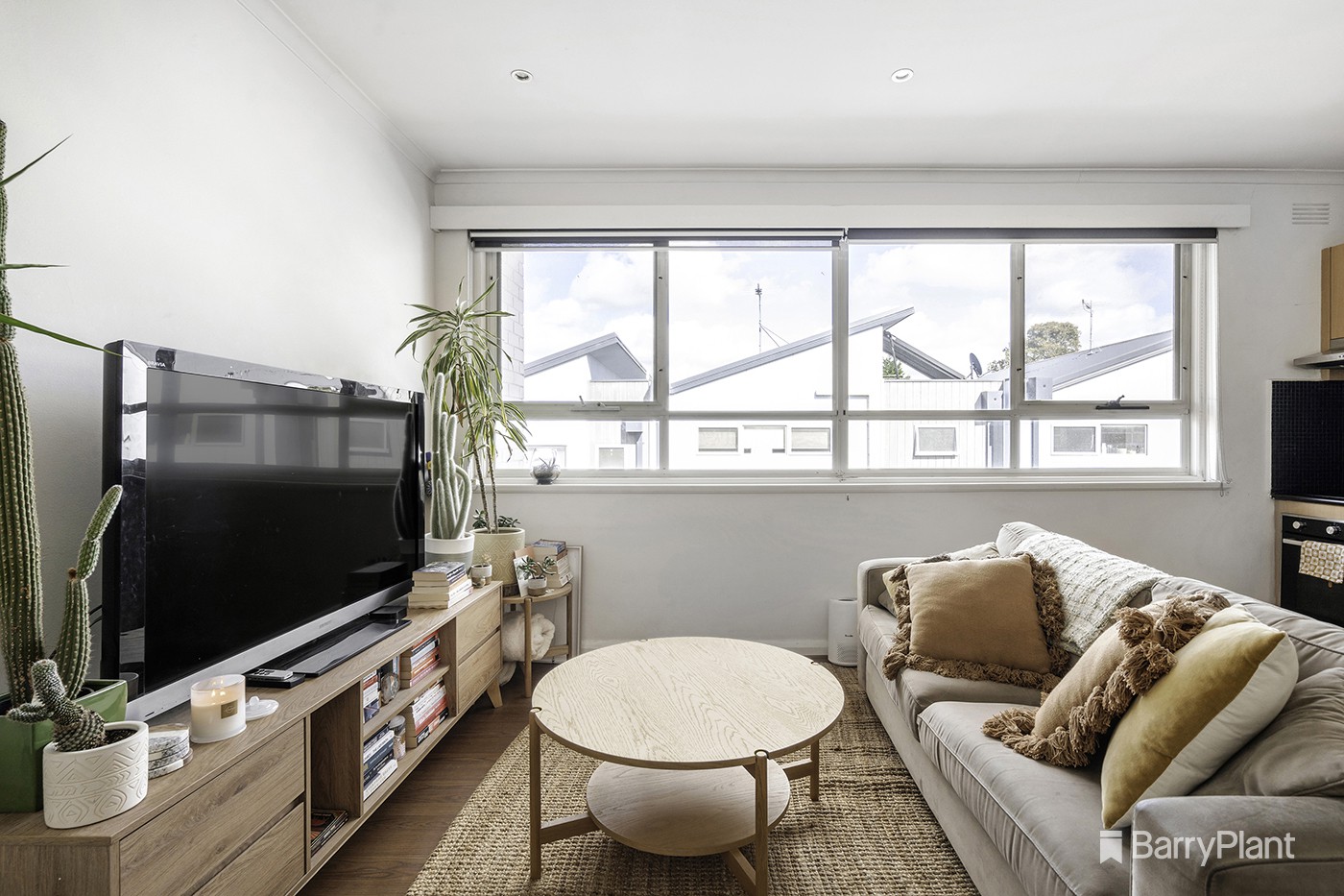 10/72 Dundas Street, Thornbury, VIC 3071, Thornbury - Thumbnail 2