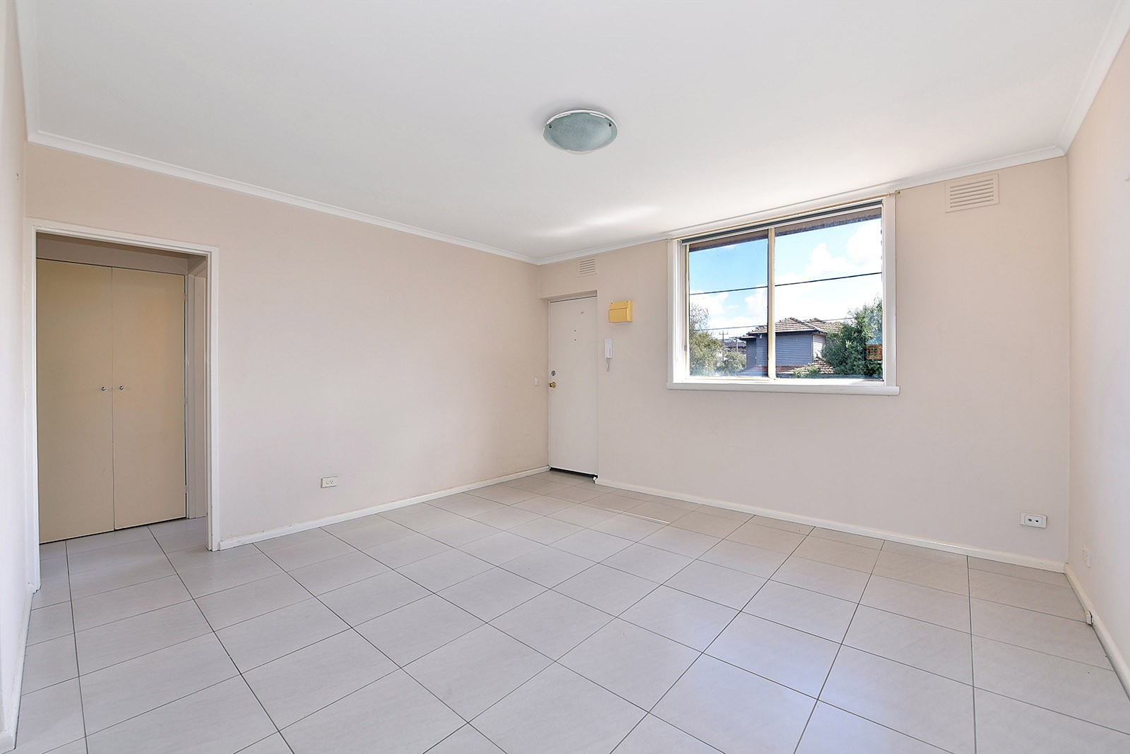 10/82 Raleigh Road, Maribyrnong, VIC 3032 - Thumbnail 2 - 15/09/2026