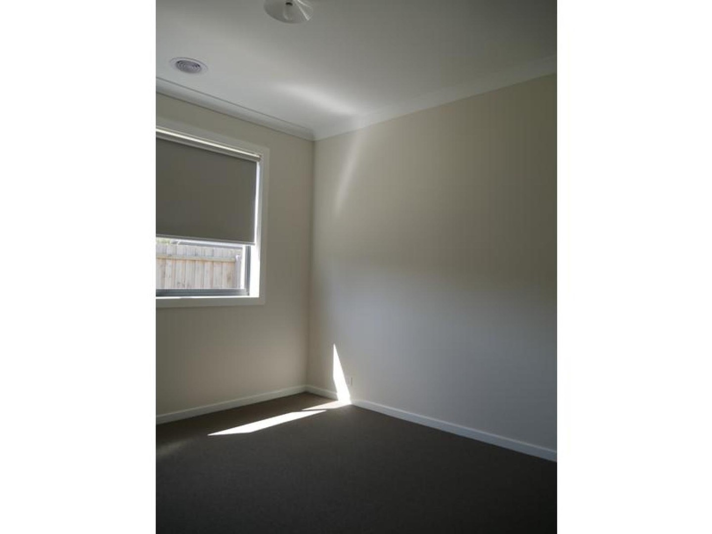 10 Abbott Street, Melton South, VIC 3338, Melton South - Thumbnail 7