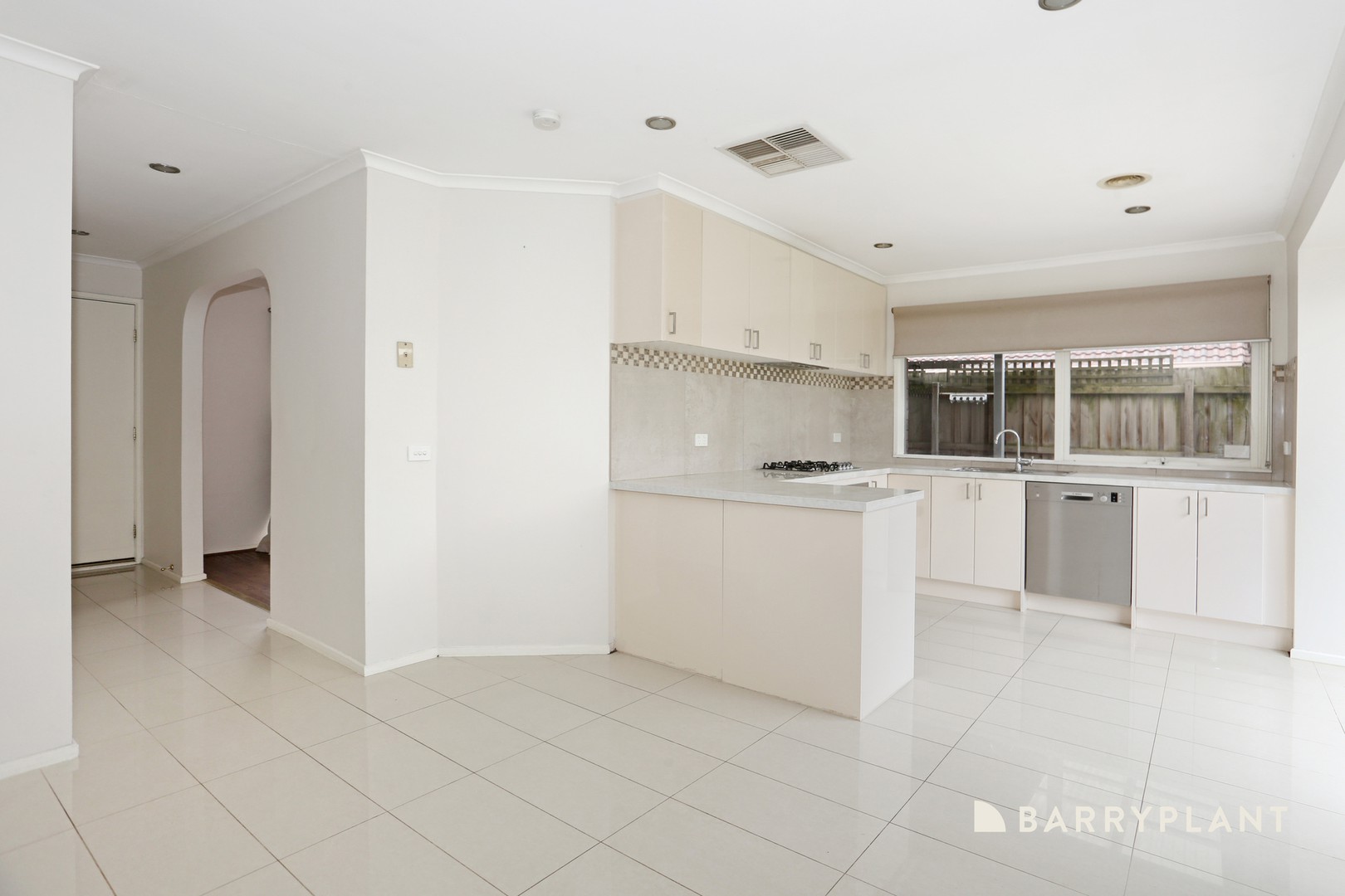 10 Aberdeen Court, Narre Warren, VIC 3805 - Thumbnail 1 - 26/08/2026