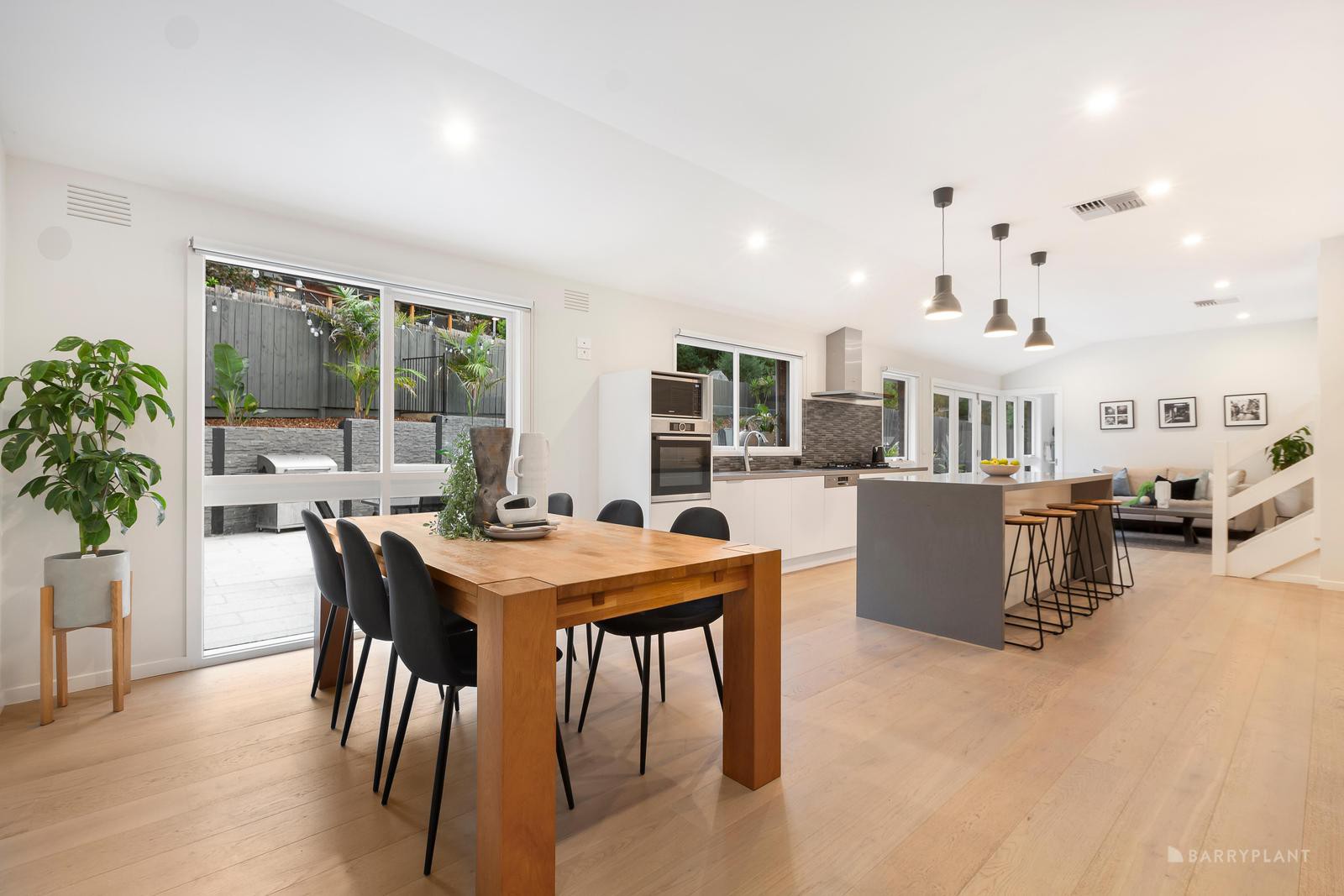 10 Adenmore Court, Eltham, VIC 3095, Eltham - Thumbnail 3