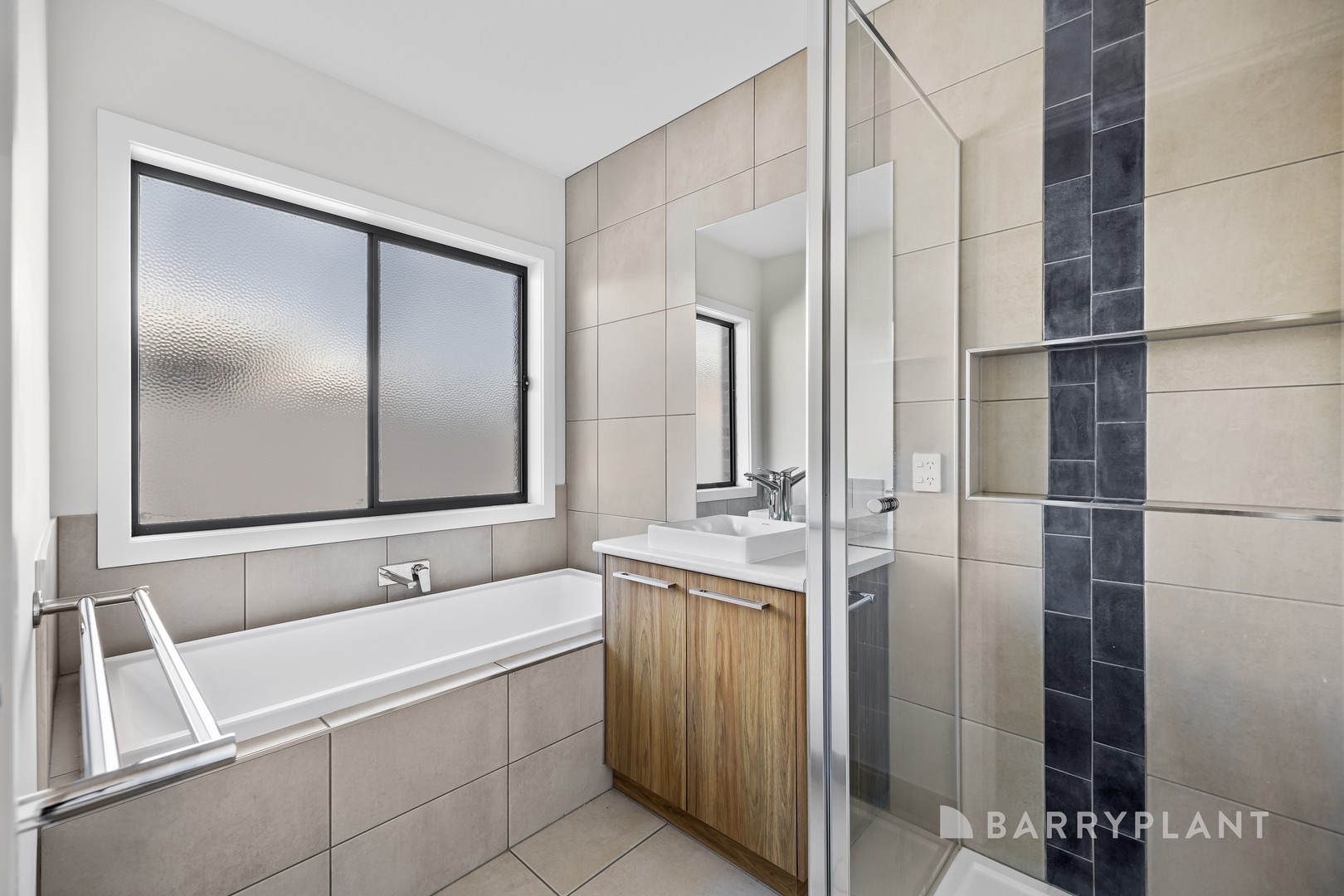 10 Adrianus St, Alfredton, VIC 3350 - Thumbnail 2 - 18/09/2026
