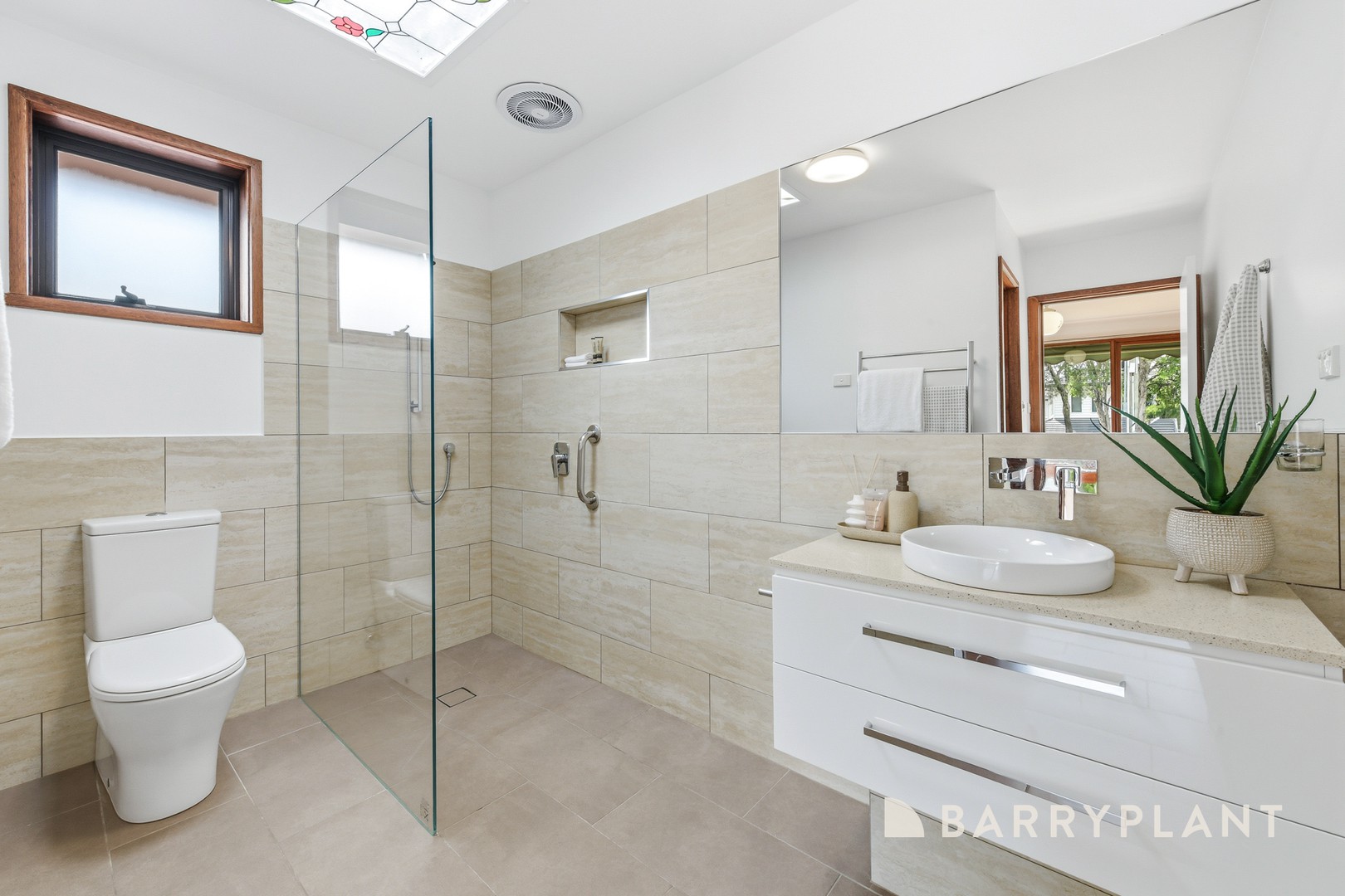 10 Aisbett Avenue, Wantirna South, VIC 3152, Wantirna South - Thumbnail 8