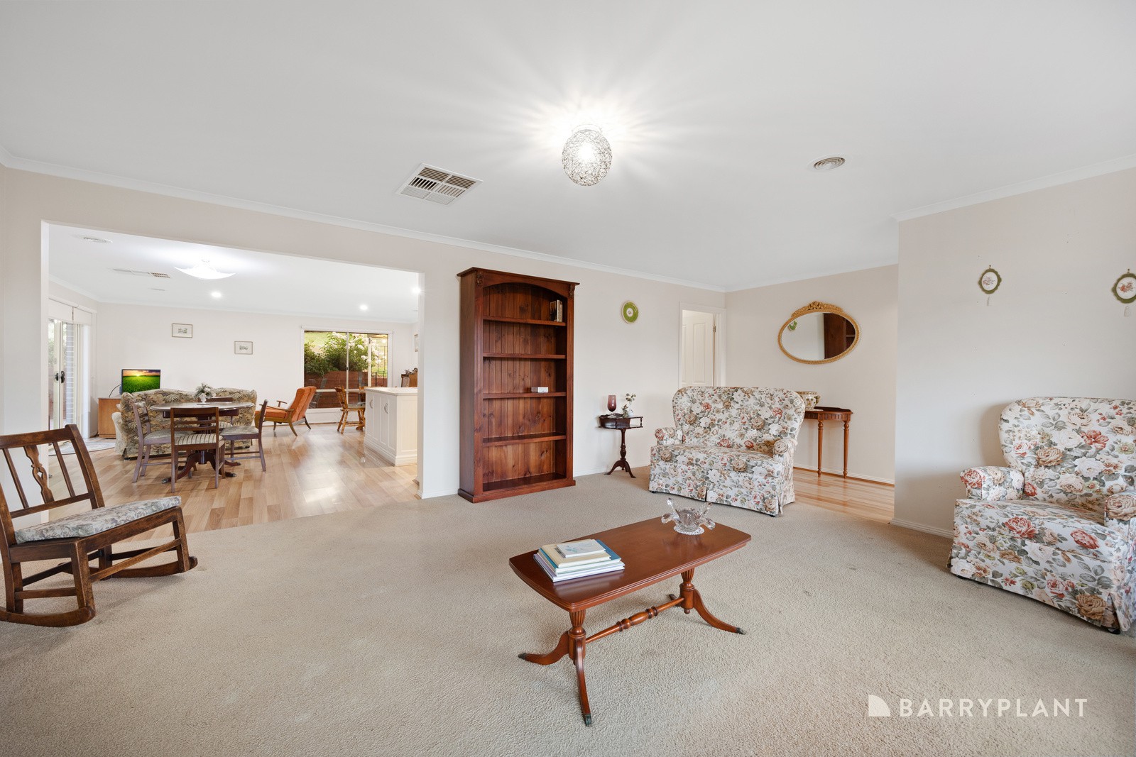 10 Alexandra Court, Woori Yallock, VIC 3139 - Thumbnail 2 - 24/01/2025