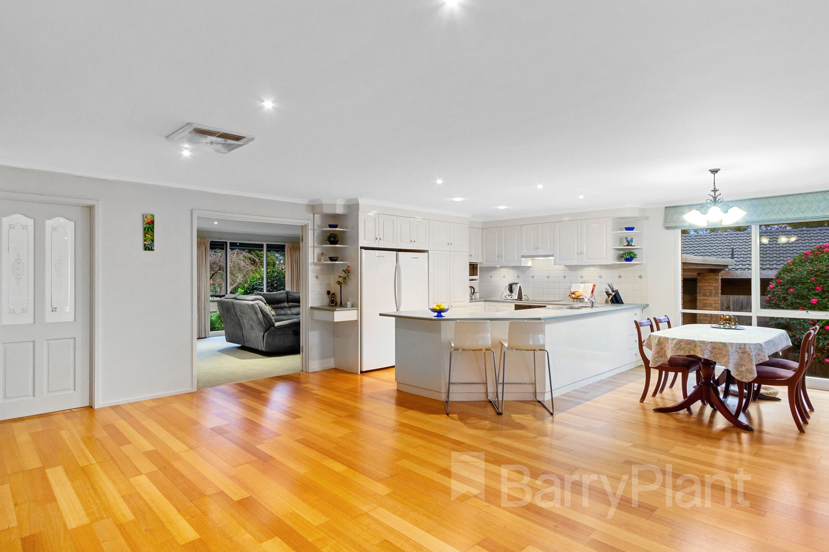 10 Anderson Close, Bayswater North, VIC 3153, Bayswater North - Thumbnail 2