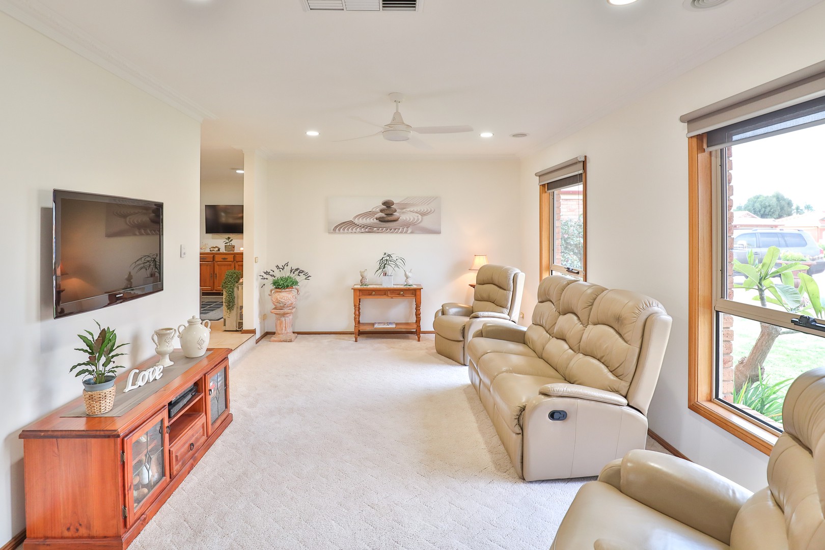 10 Angelo Court, Mildura, VIC 3500 - Thumbnail 2 - 21/10/2025