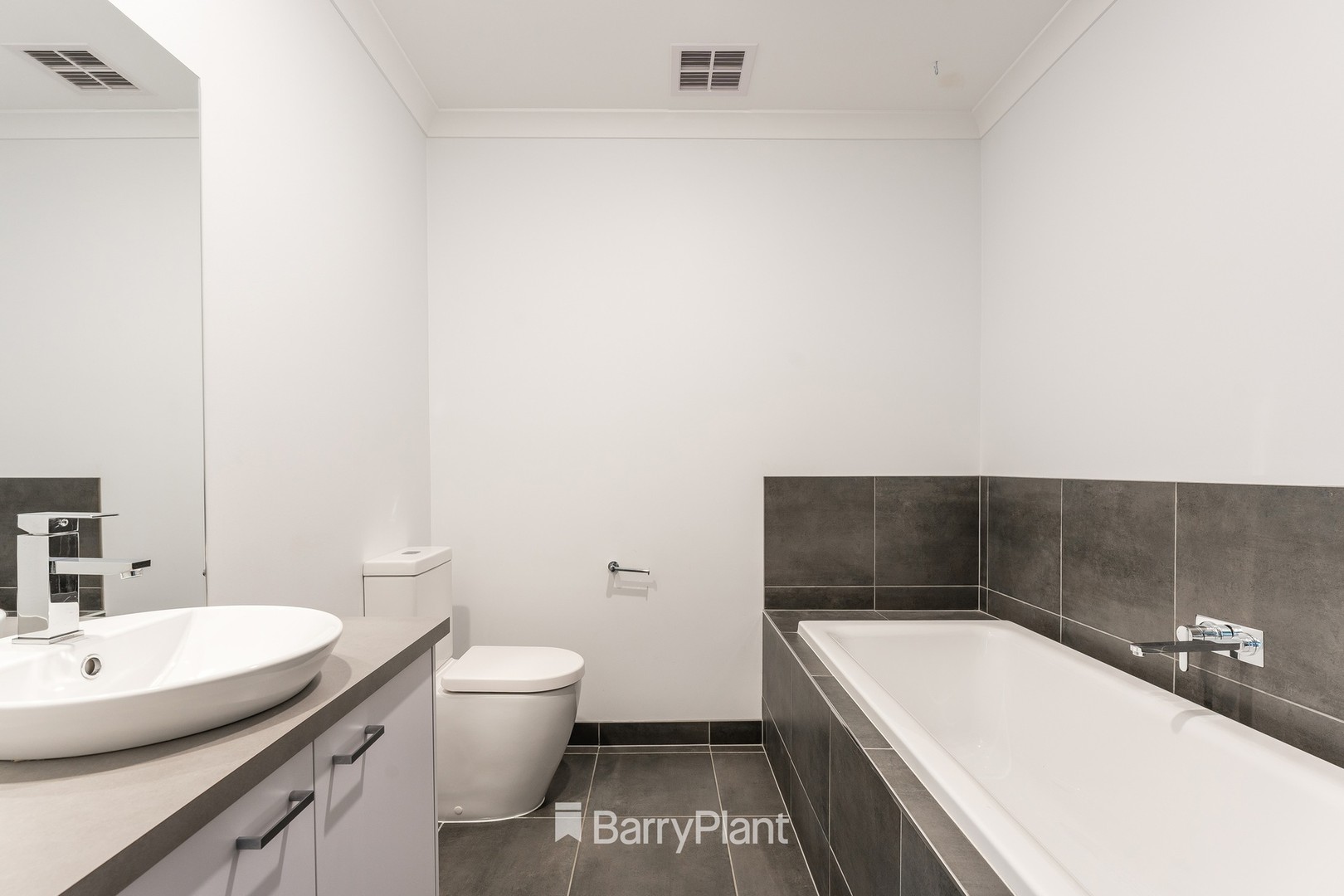 10 Annmaree Road, Highton, VIC 3216, Highton - Thumbnail 7