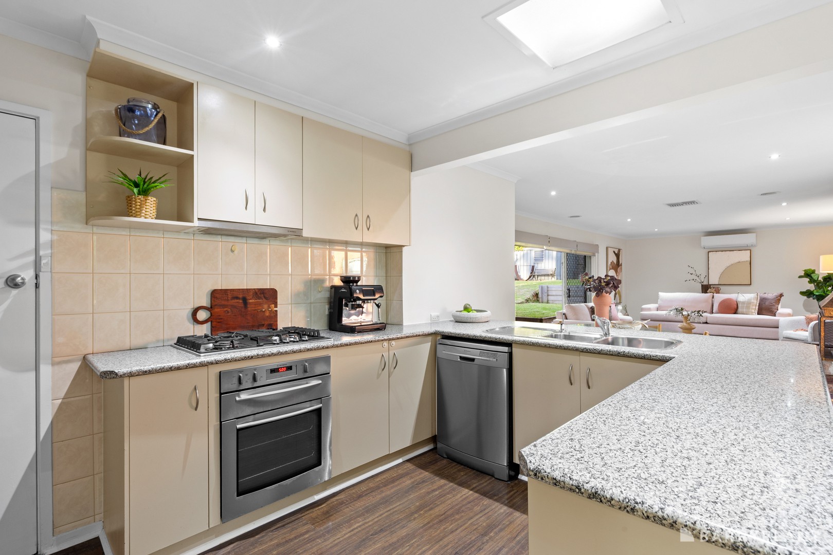 10 Apollo Court, Croydon South, VIC 3136, Croydon South - Thumbnail 6