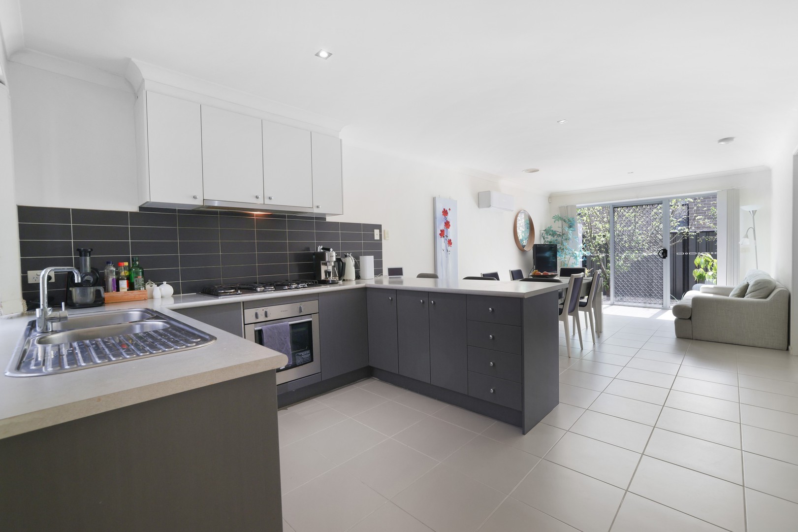 10 Archibald Chase, Point Cook, VIC 3030, Point Cook - Thumbnail 2