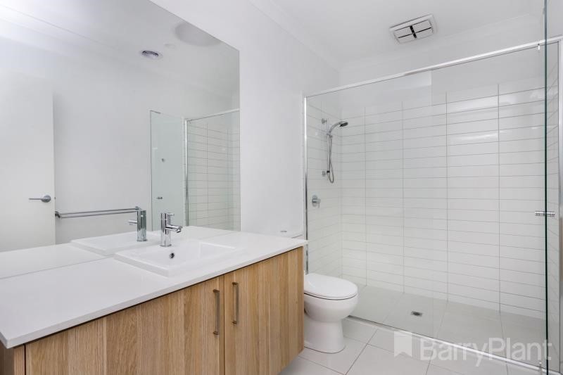10 Ardour Grove, Craigieburn, VIC 3064, Craigieburn - Thumbnail 6