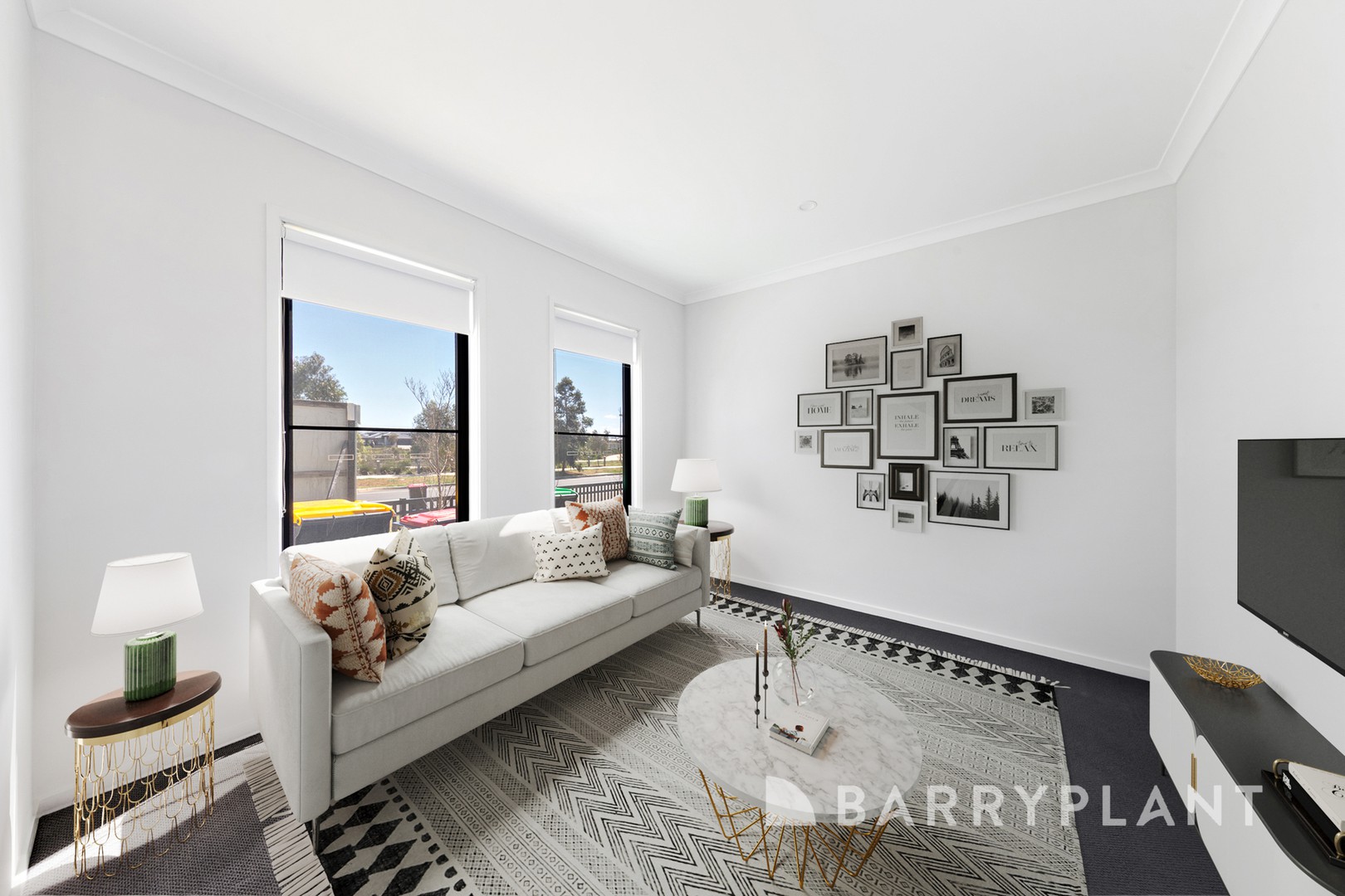 10 Arklay Road, Thornhill Park, VIC 3335, Thornhill Park - Thumbnail 2
