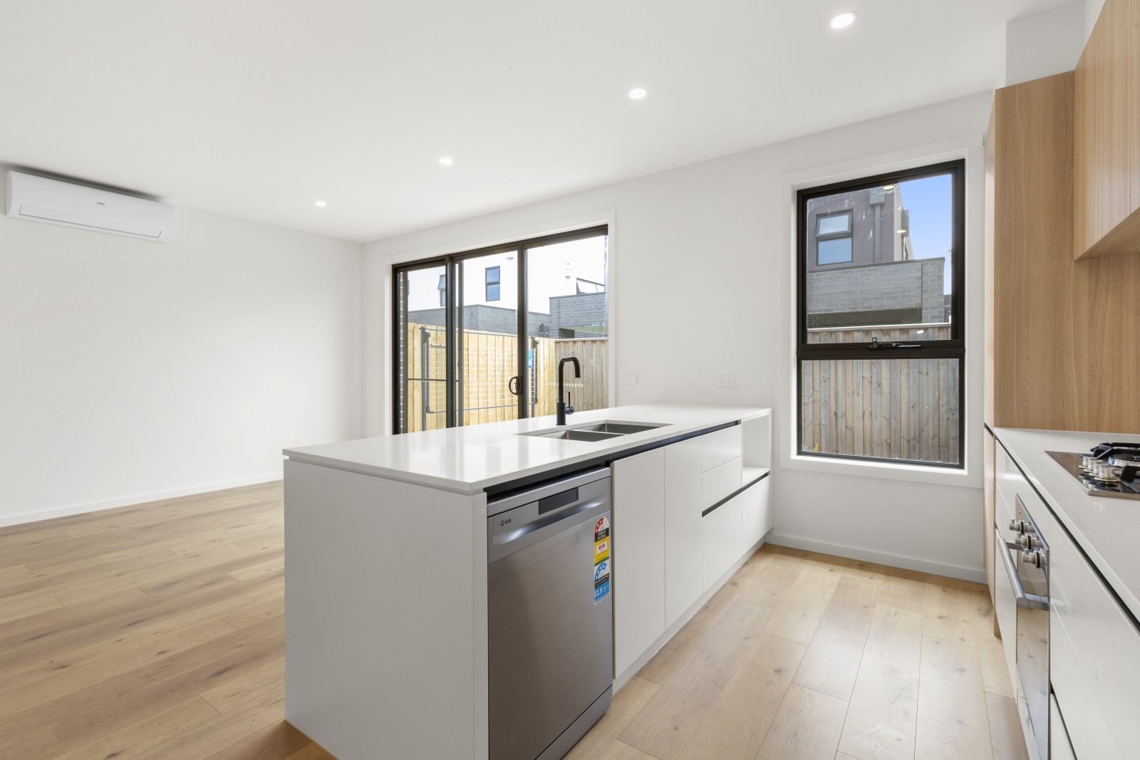 10 Aspire Place, Keysborough, VIC 3173, Keysborough - Thumbnail 3