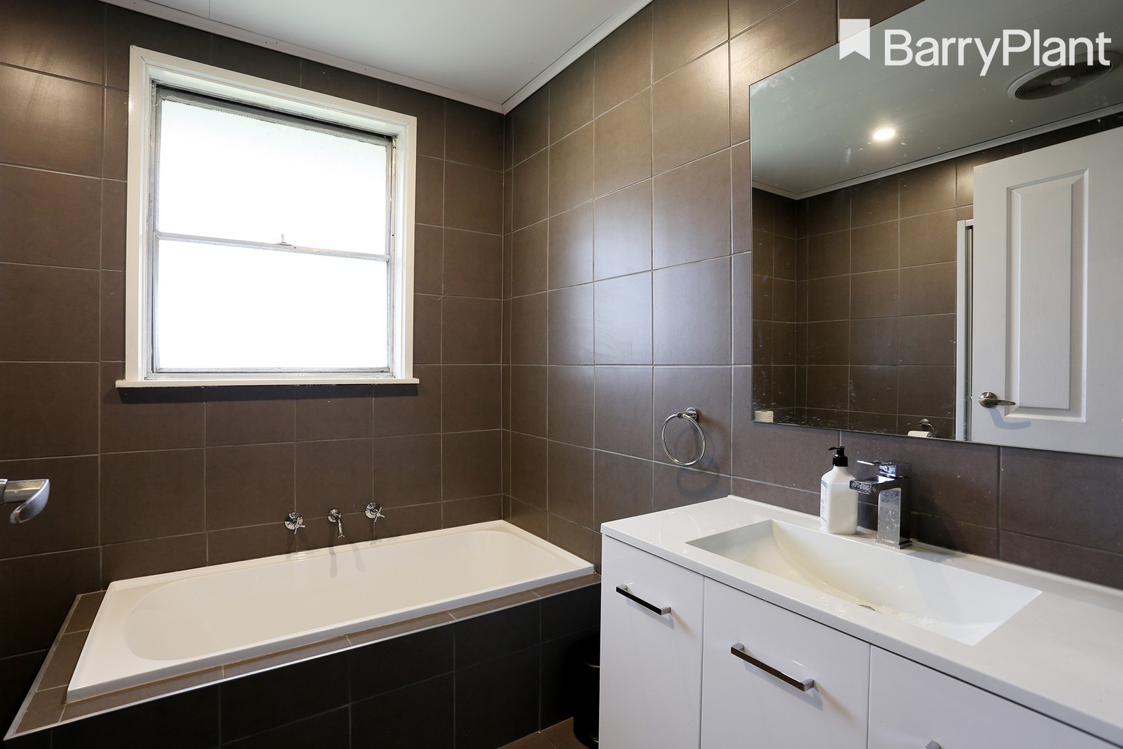 10 Aurea Court, Frankston North, VIC 3200, Frankston North - Thumbnail 4