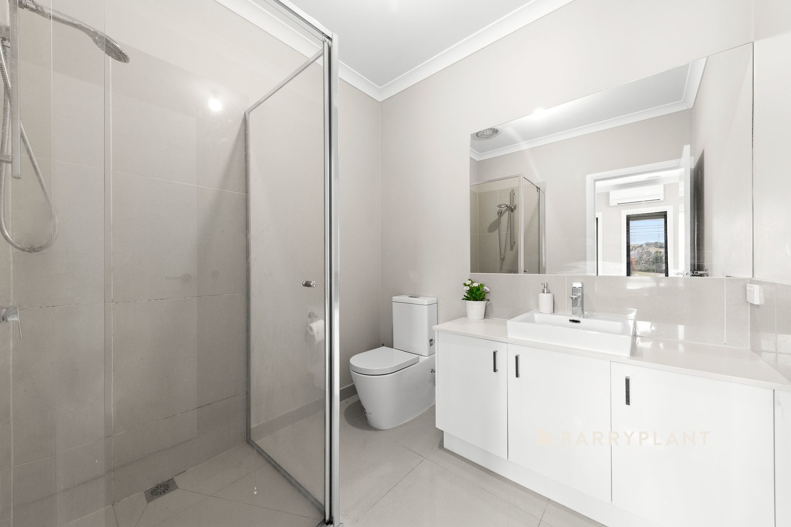 10 Ayesha Rise, Pakenham, VIC 3810, Pakenham - Thumbnail 3