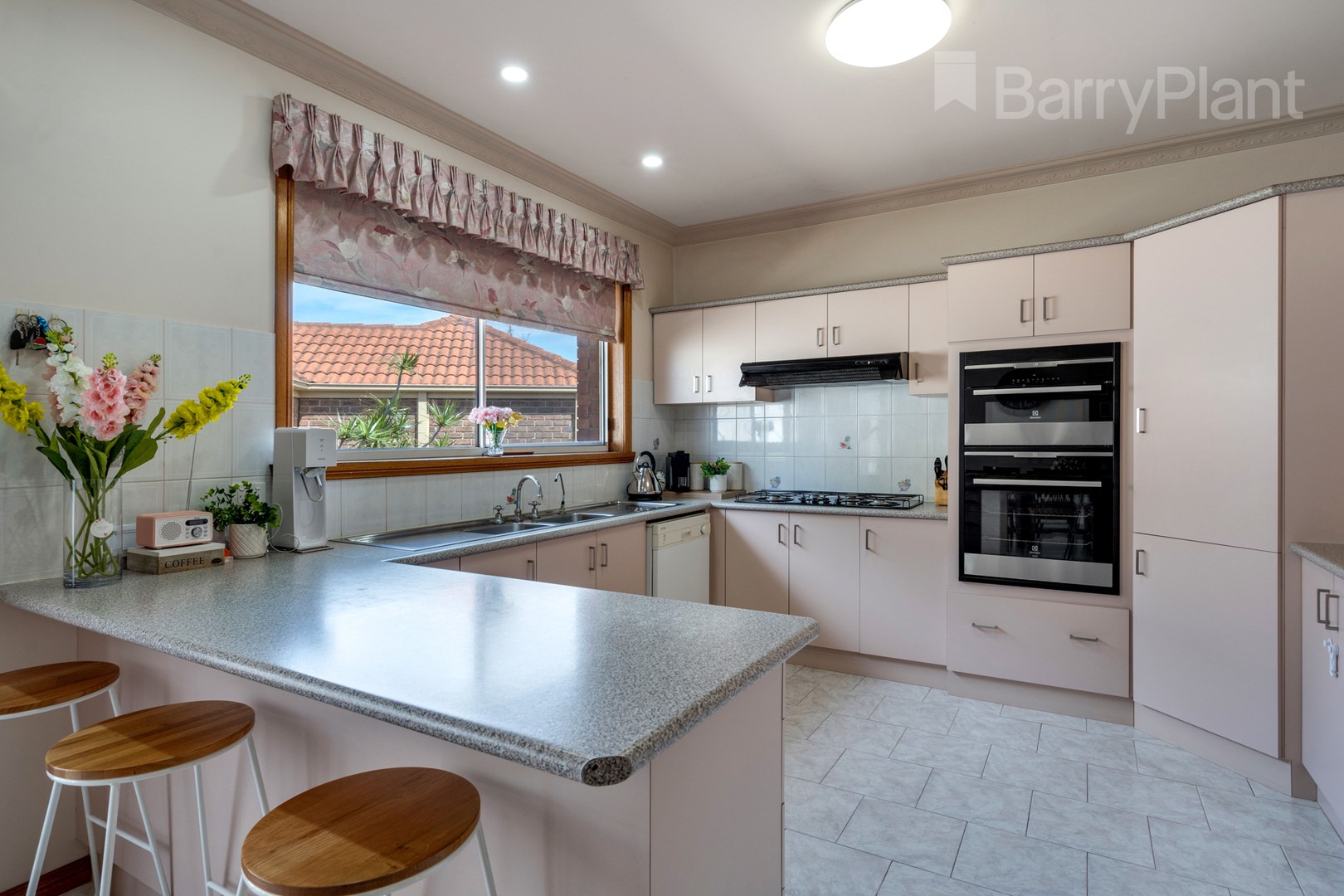10 Ayr Close, Greenvale, VIC 3059, Greenvale - Thumbnail 6