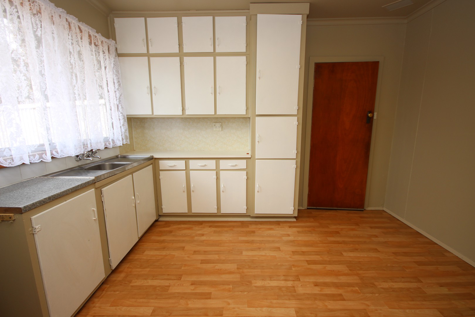 10 Bacchus Marsh Road, Corio, VIC 3214, Corio - Thumbnail 4