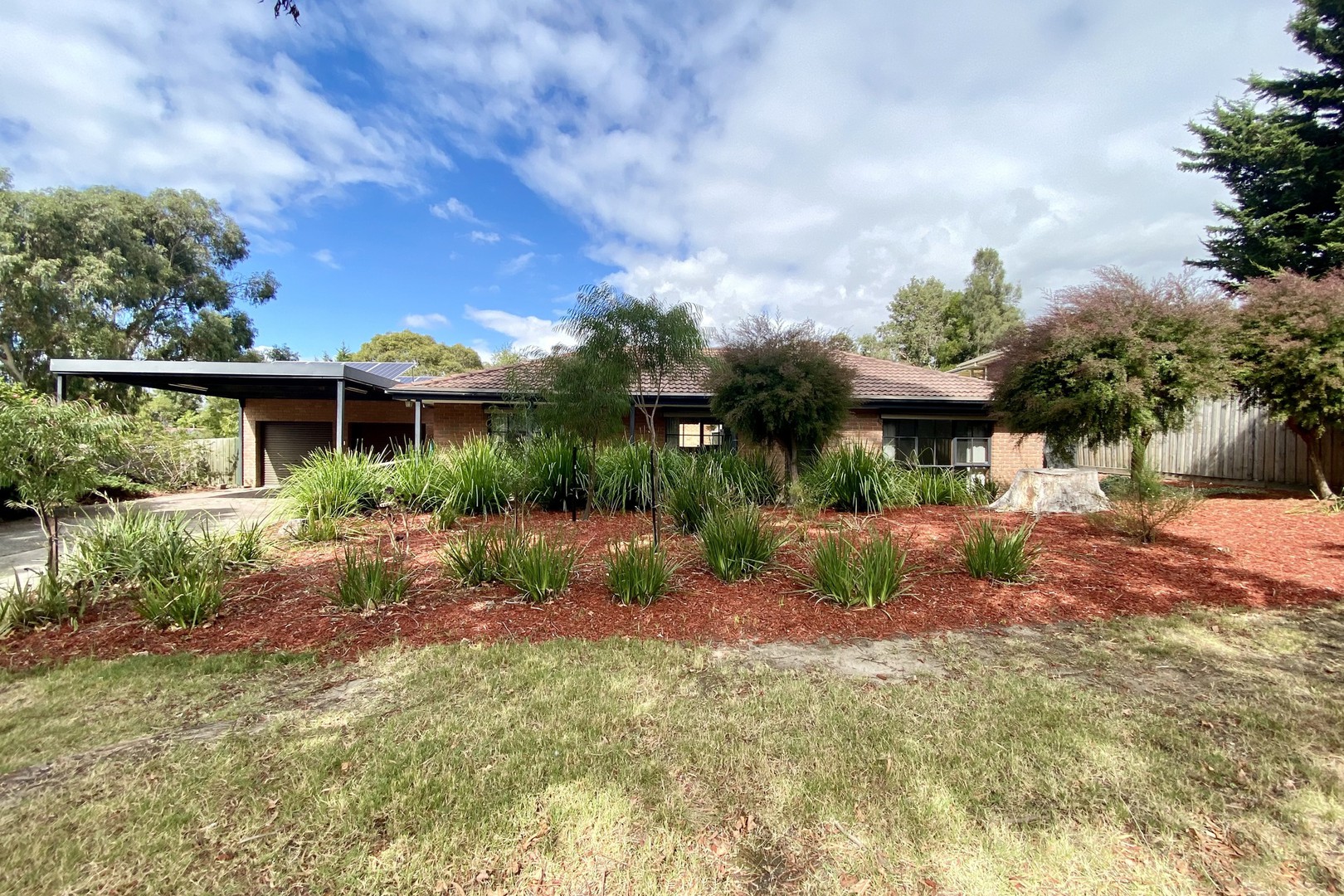 10 Baltaser Drive, Pakenham, VIC 3810, Pakenham - Thumbnail 2