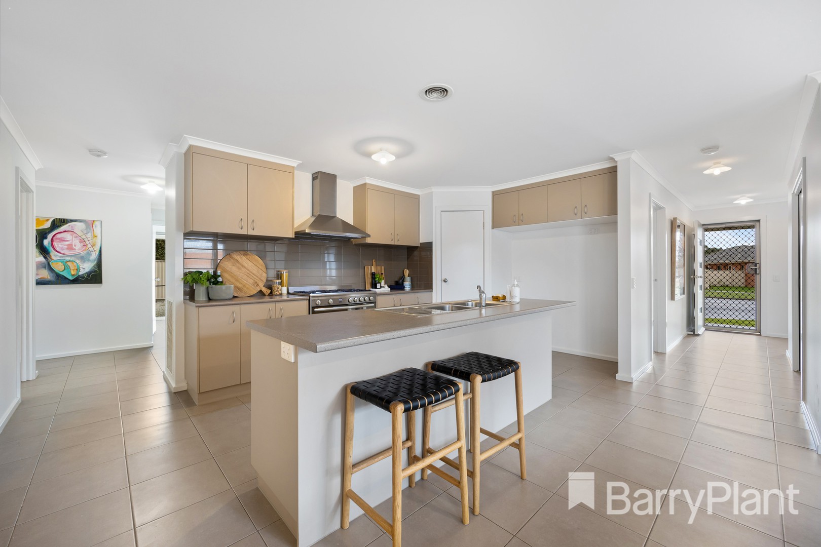 10 Barley Sheaf Drive, Miners Rest, VIC 3352, Miners Rest - Thumbnail 5