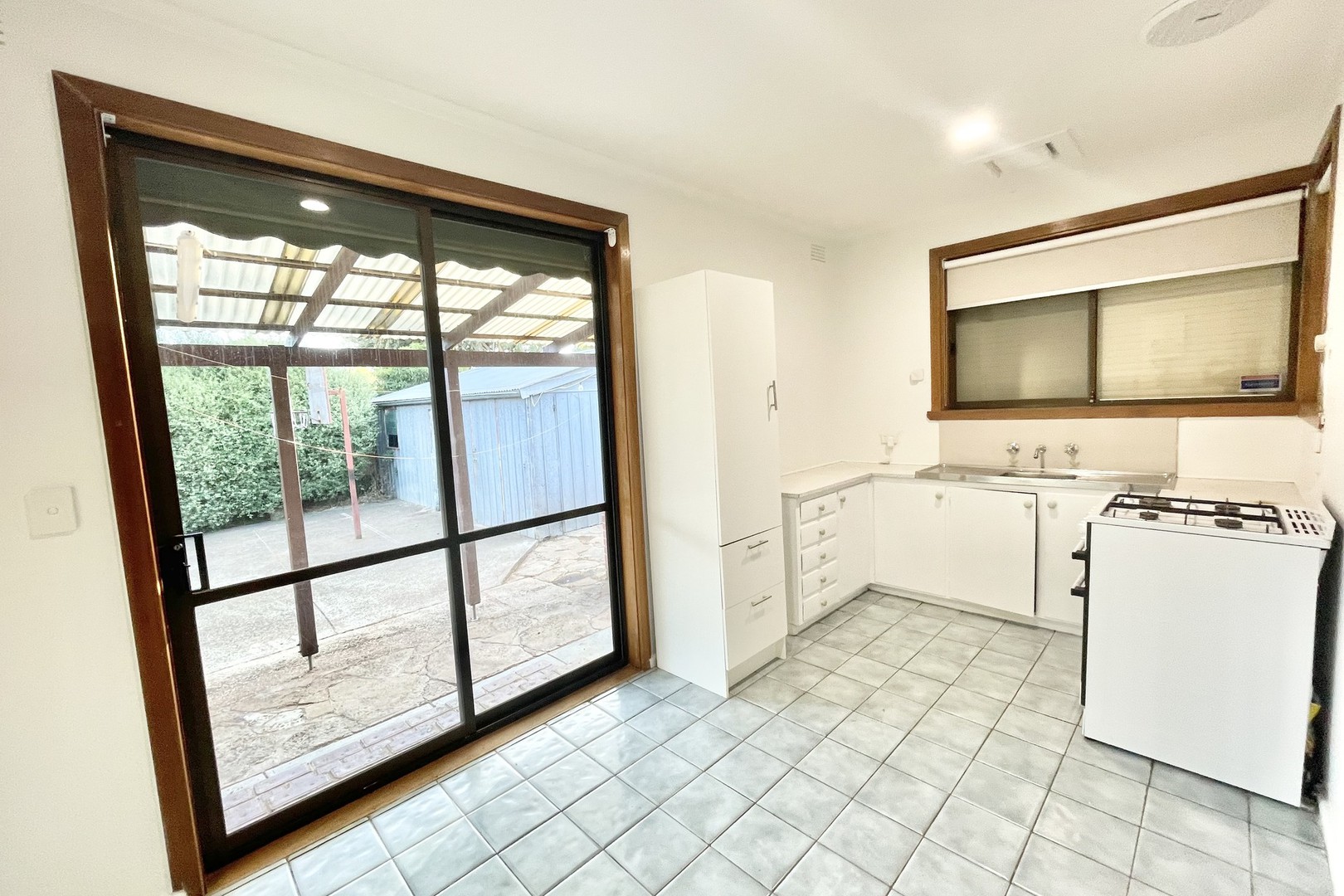 10 Barries Road, Melton, VIC 3337, Melton - Thumbnail 6