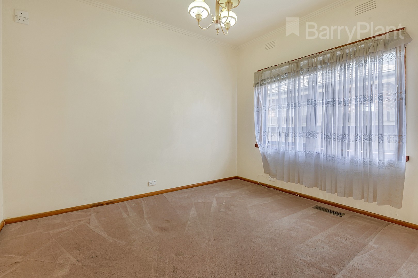 10 Barton Street, Reservoir, VIC 3073, Reservoir - Thumbnail 7