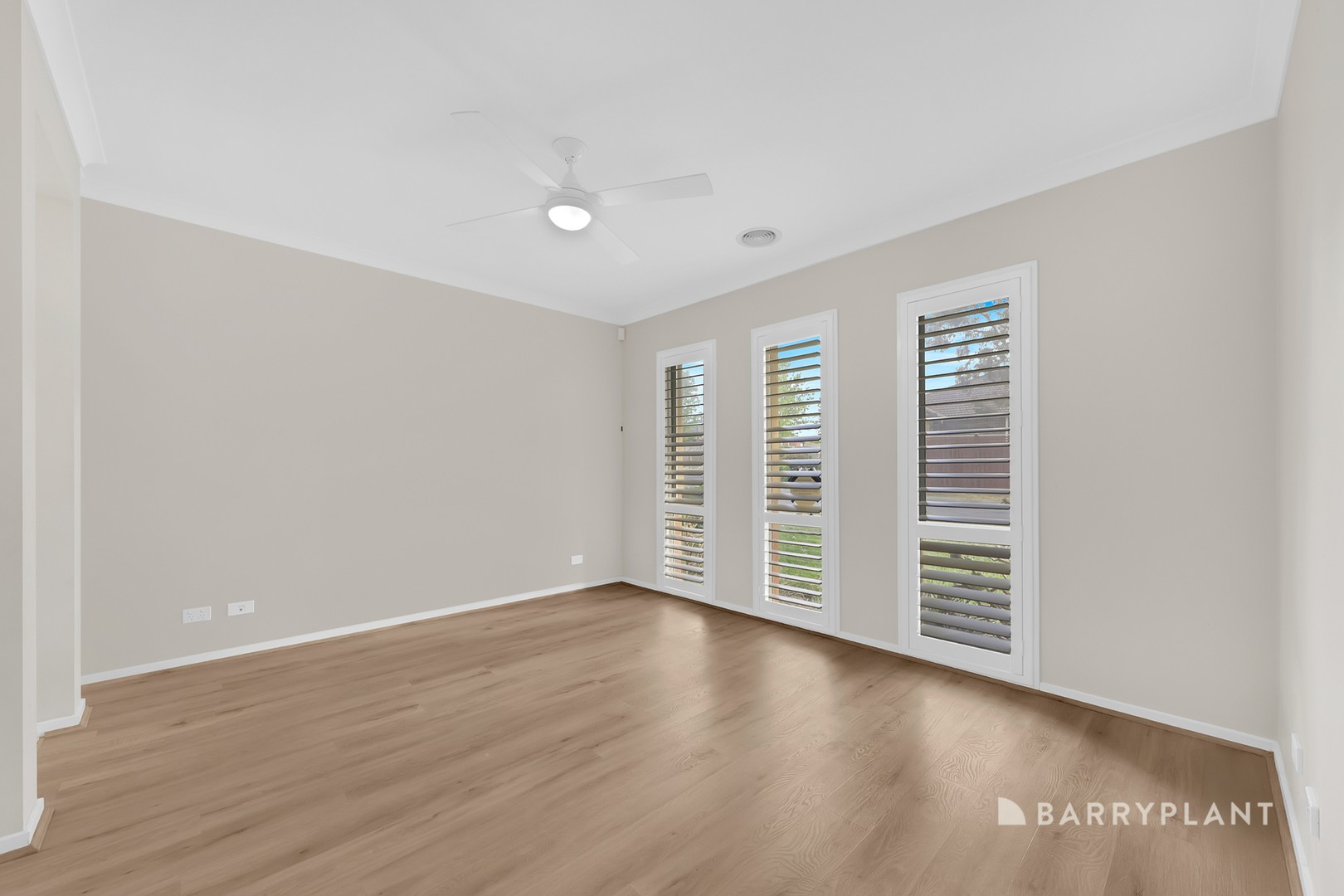 10 Basken Drive, South Morang, VIC 3752, South Morang - Thumbnail 7