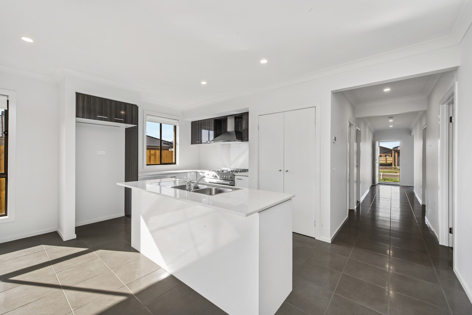10 Beaumont Street, Aintree, VIC 3336, Aintree - Thumbnail 3
