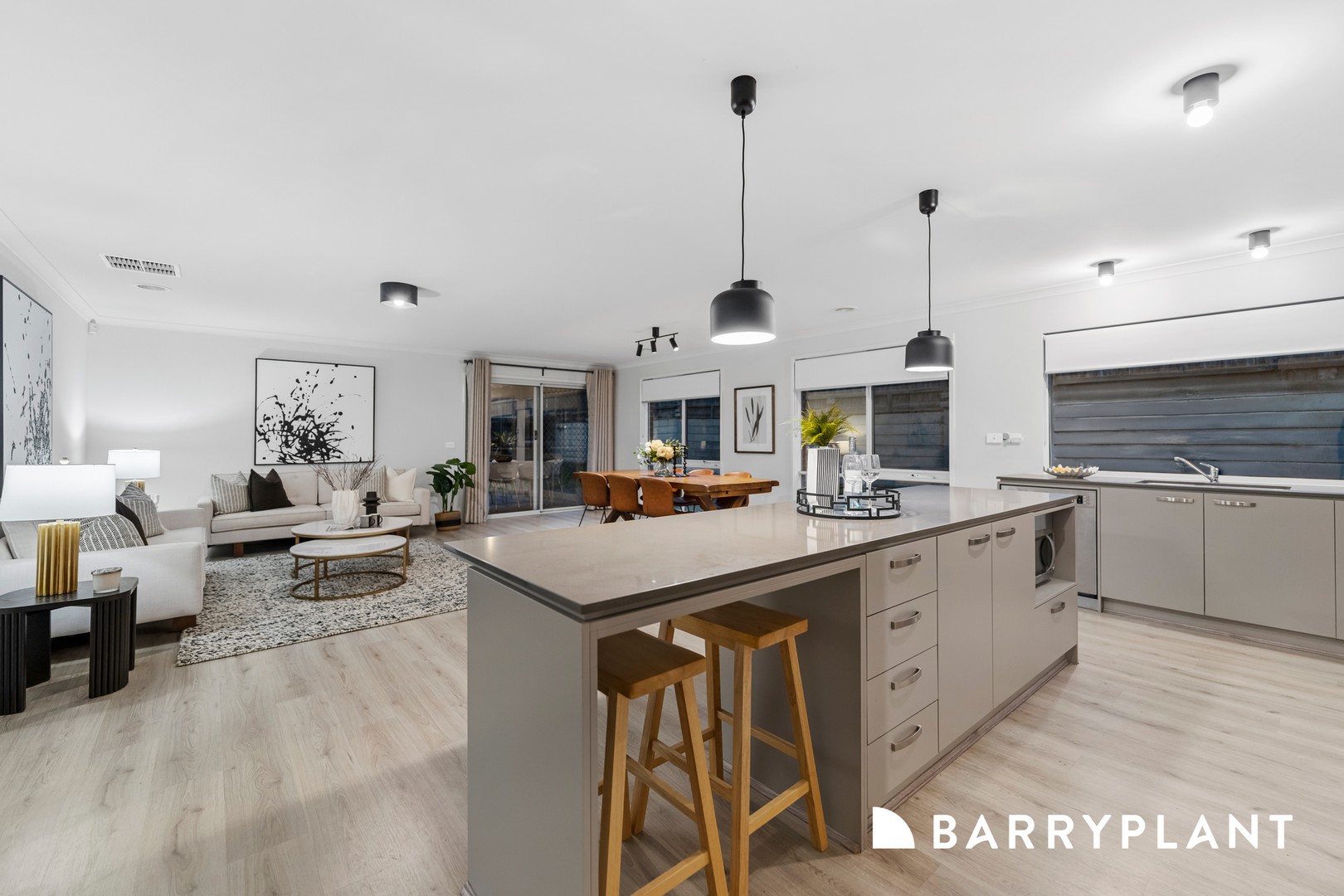 10 Bella Vista Crescent, Pakenham, VIC 3810, Pakenham - Thumbnail 3