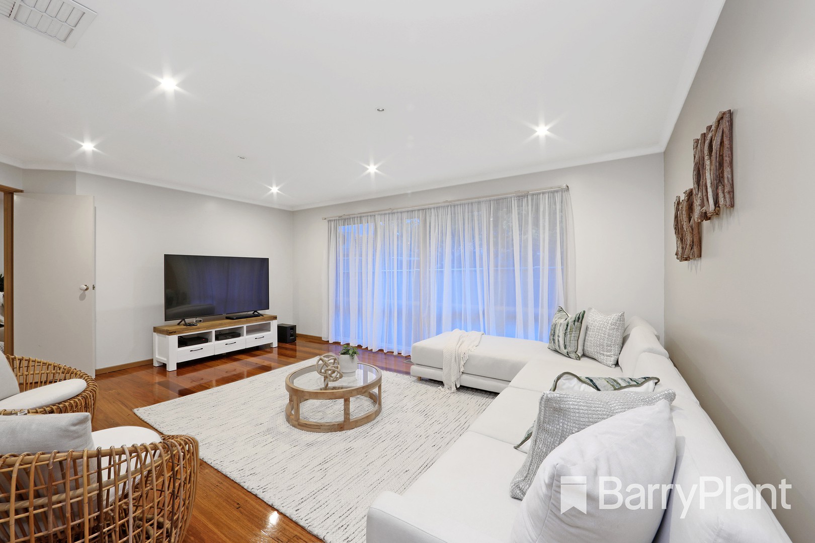 10 Bellbrook Drive, Dandenong North, VIC 3175, Dandenong North - Thumbnail 4