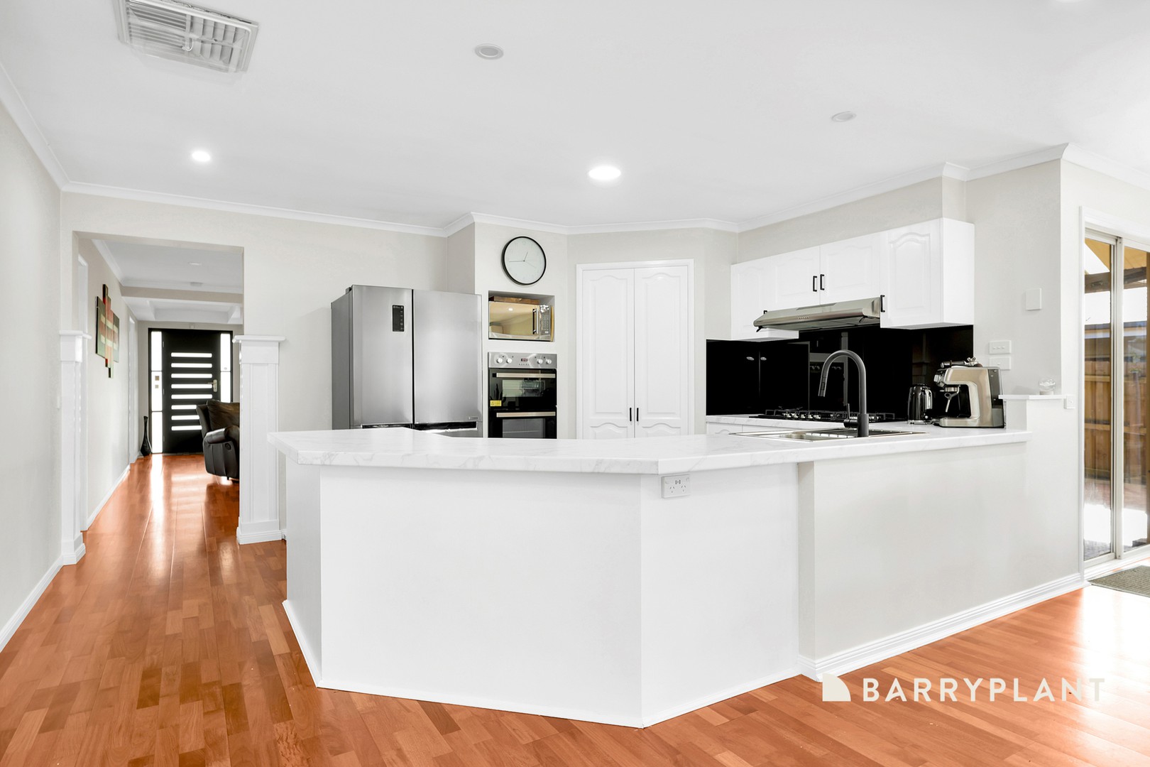 10 Bellows Street, South Morang, VIC 3752, South Morang - Thumbnail 3