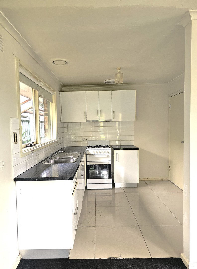 10 Bernard Drive, Melton South, VIC 3338, Melton South - Thumbnail 6