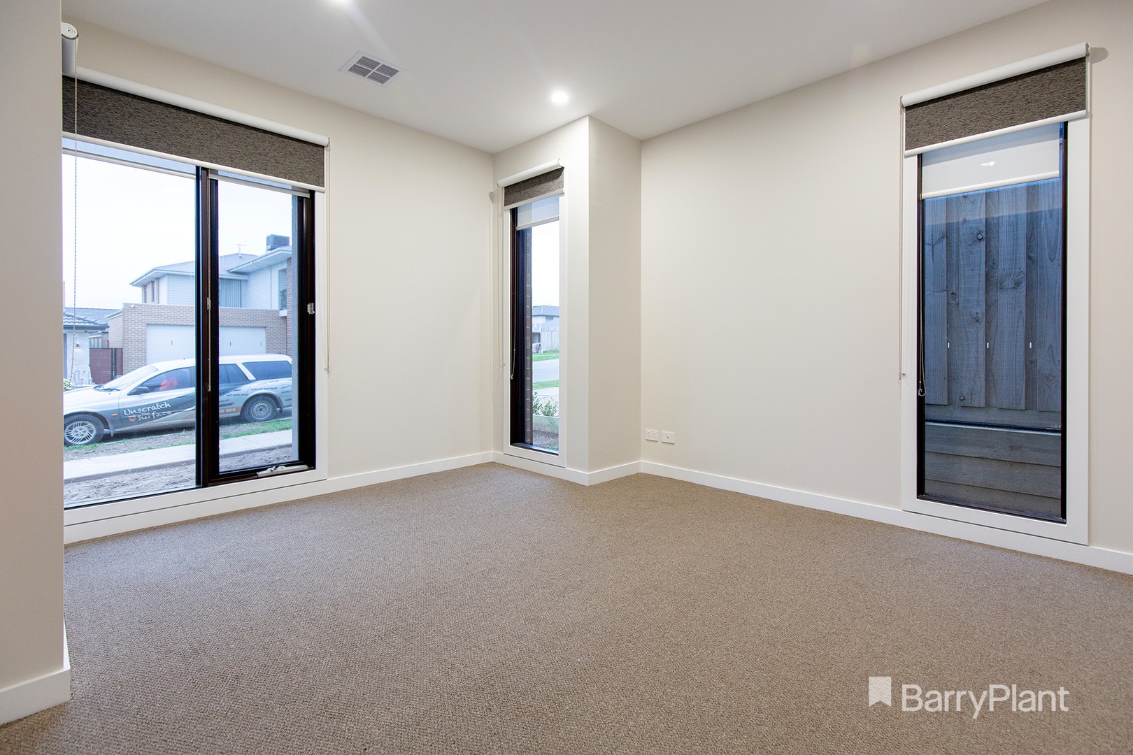 10 Berringarra Road, Officer, VIC 3809, Officer - Thumbnail 4