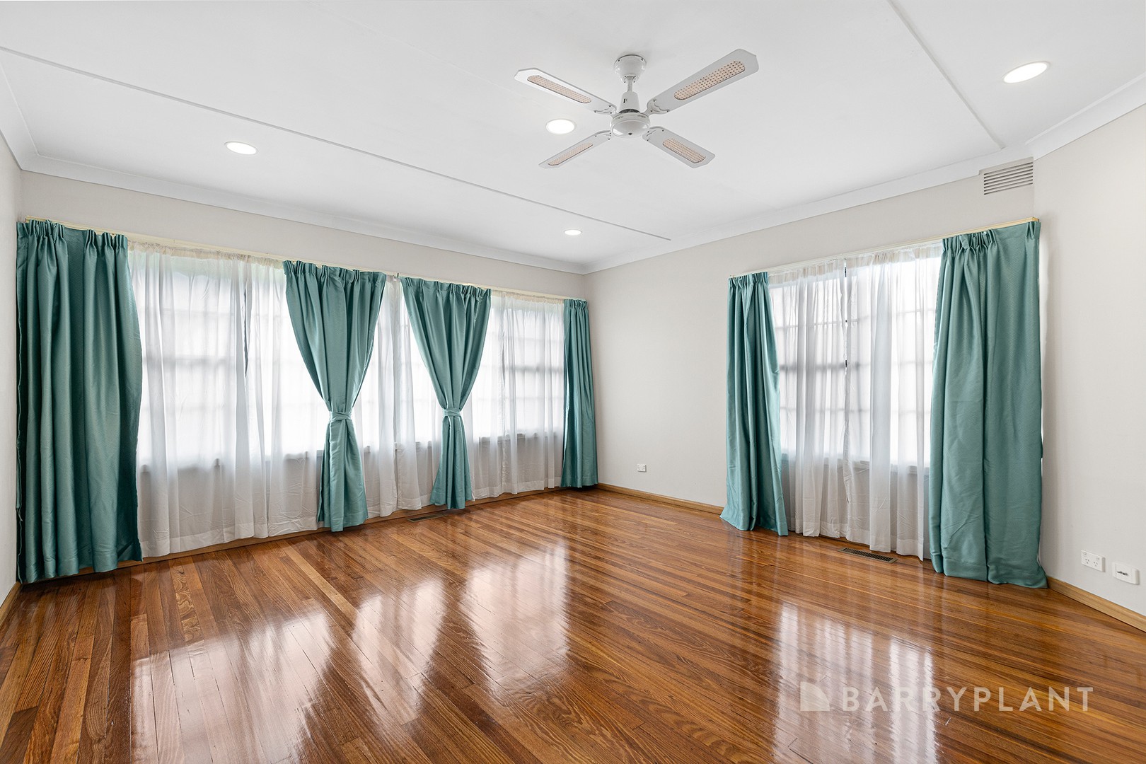 10 Beulah Street, Broadmeadows, VIC 3047 - Thumbnail 2 - 02/09/2025