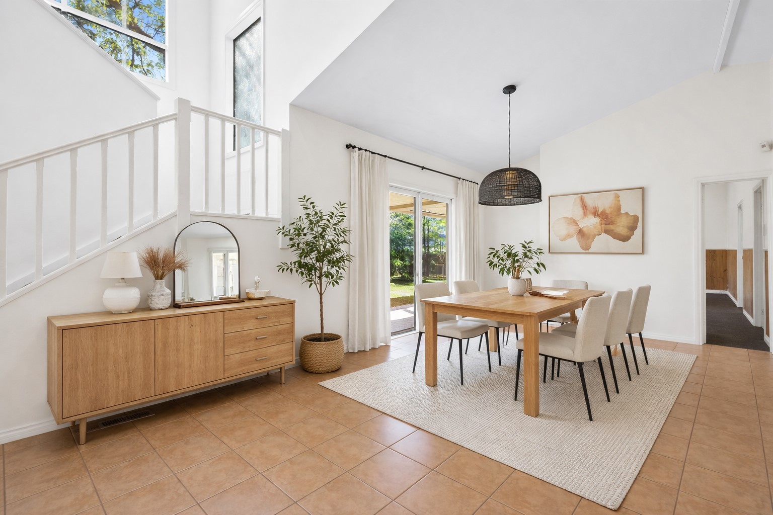 10 Blenheim Avenue, Glen Waverley, VIC 3150, Glen Waverley - Thumbnail 4