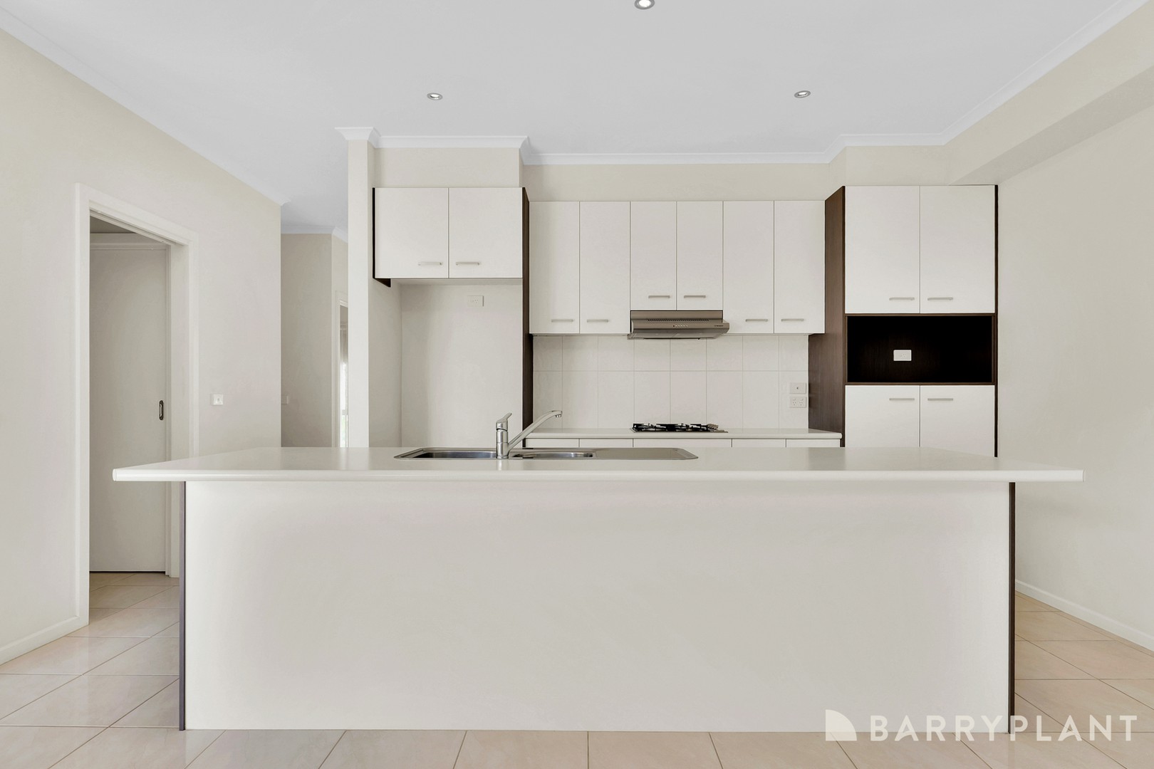 10 Bonniebird Lane, South Morang, VIC 3752 - Thumbnail 2 - 23/10/2025