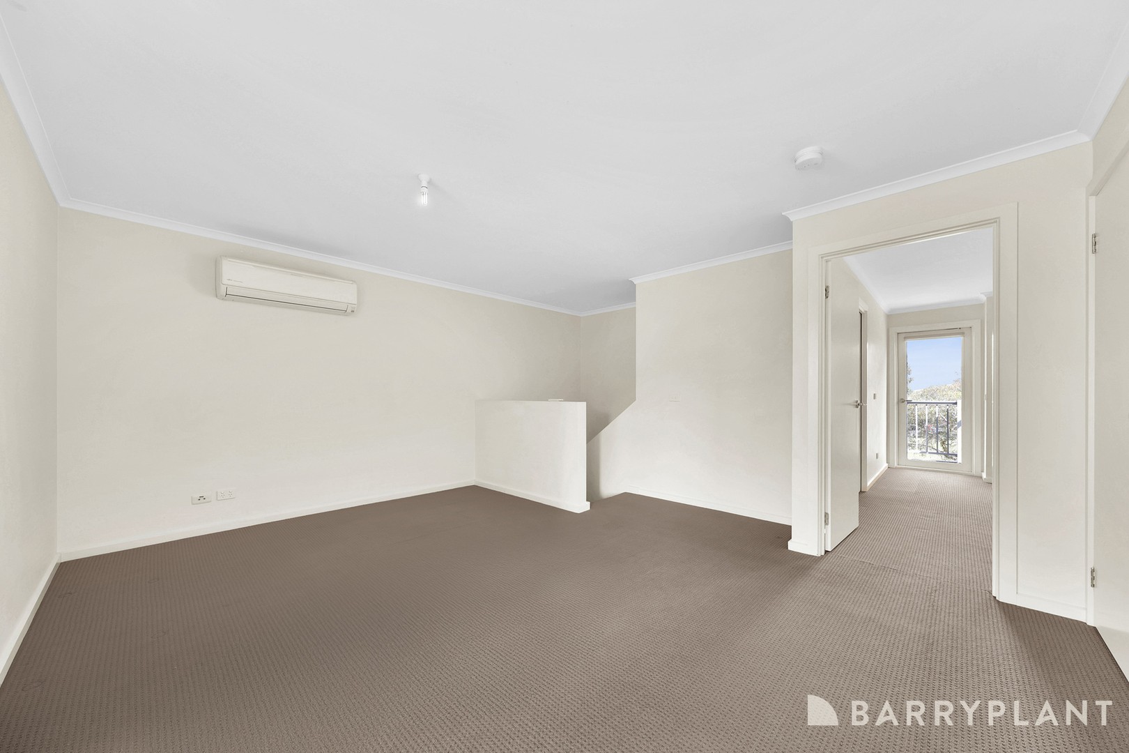 10 Bonniebird Lane, South Morang, VIC 3752, South Morang - Thumbnail 7