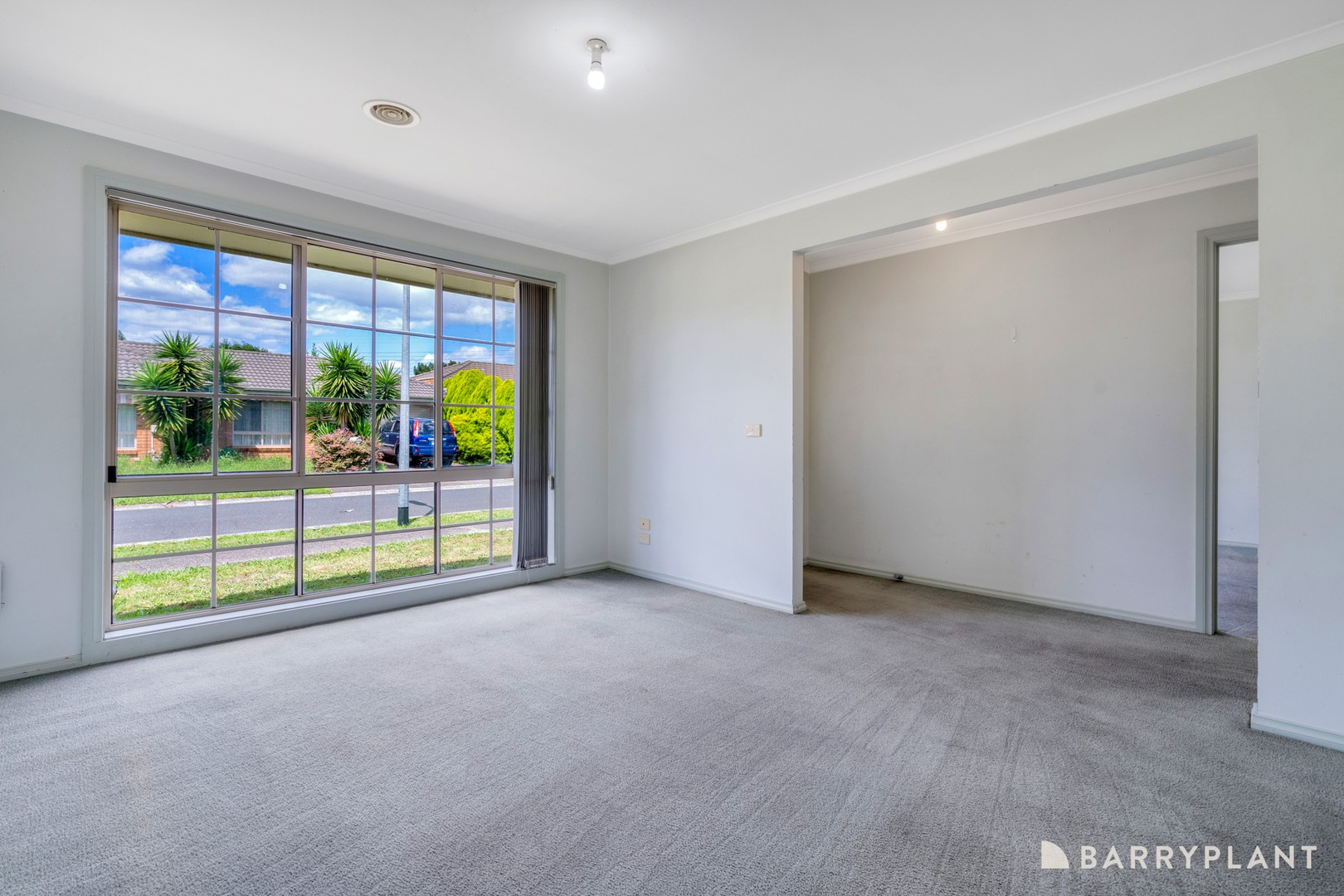 10 Boyd Place, Mill Park, VIC 3082, Mill Park - Thumbnail 2