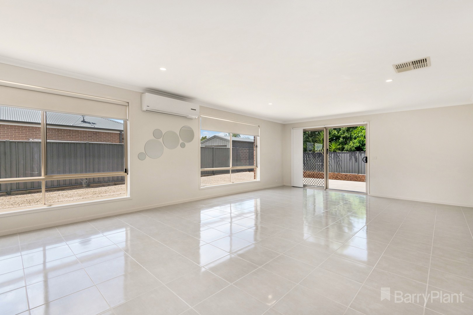 10 Brampton WayMarong, VIC 3515, Marong - Thumbnail 3