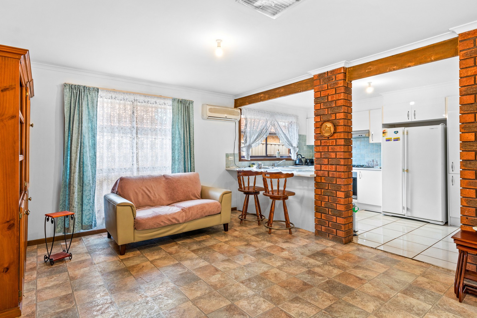 10 Branston Road, St Albans, VIC 3021, St Albans - Thumbnail 6