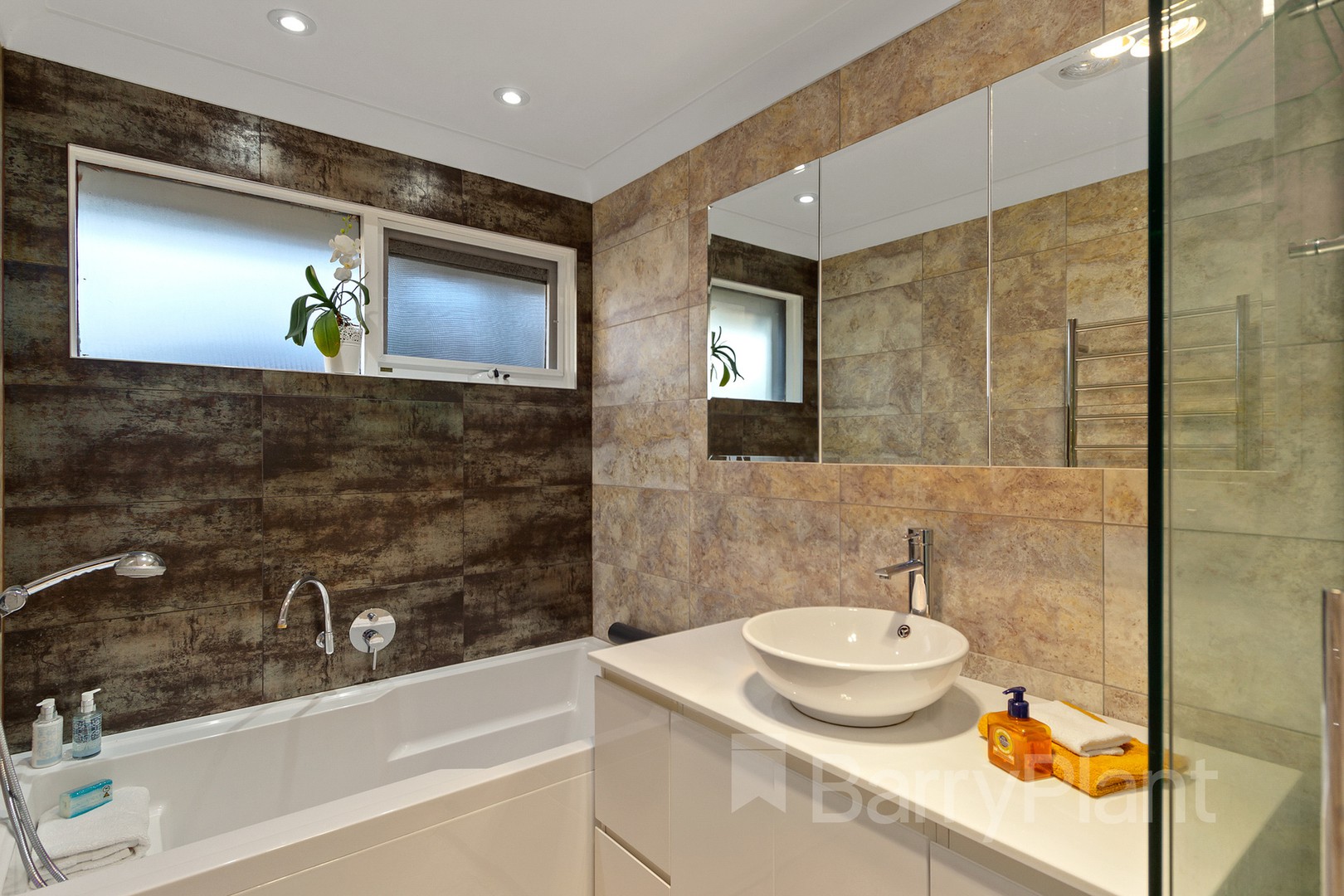 10 Broadgreen Avenue, Wantirna, VIC 3152, Wantirna - Thumbnail 8